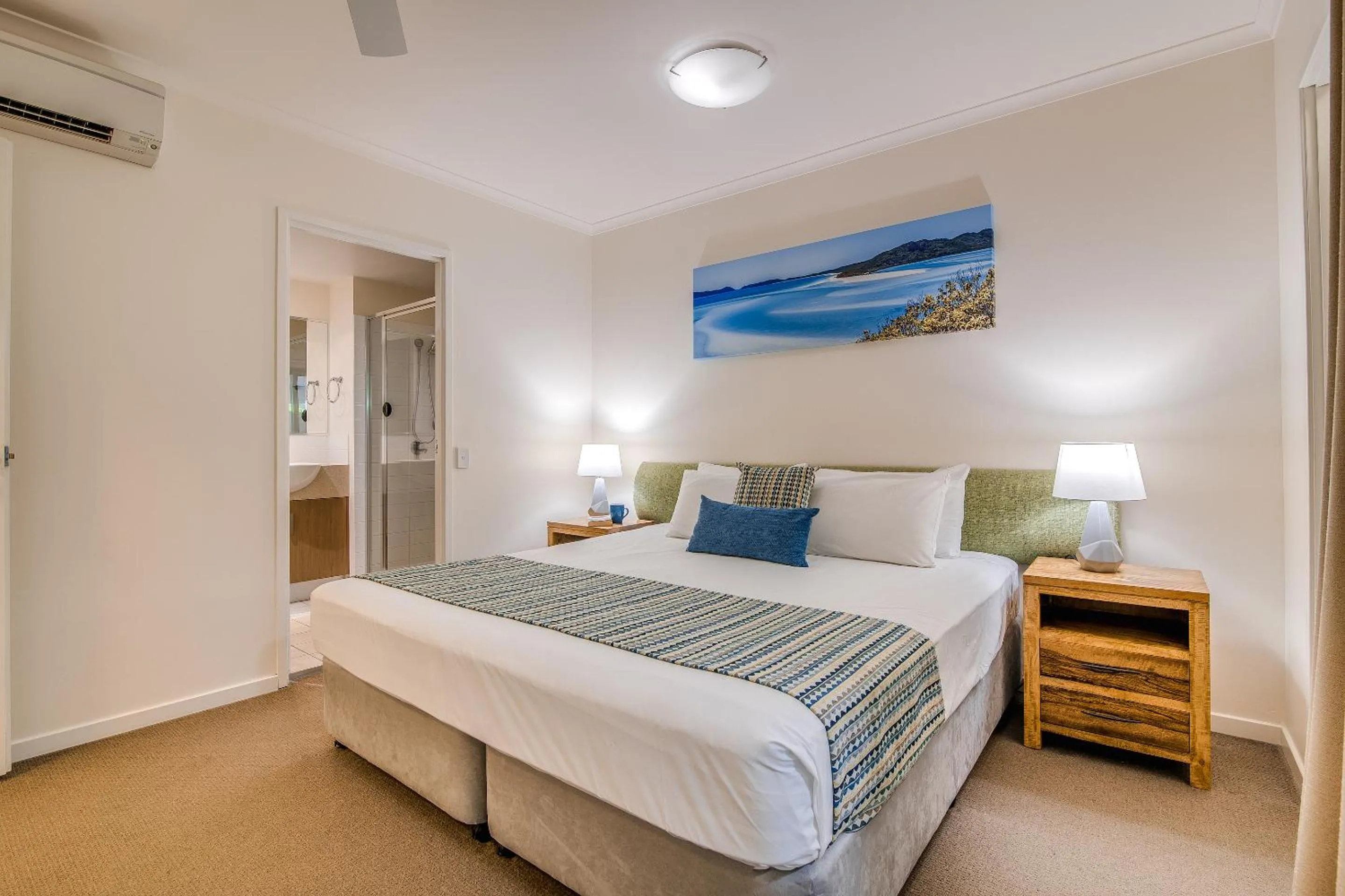 Bathroom, Bed in Coolum At The Beach