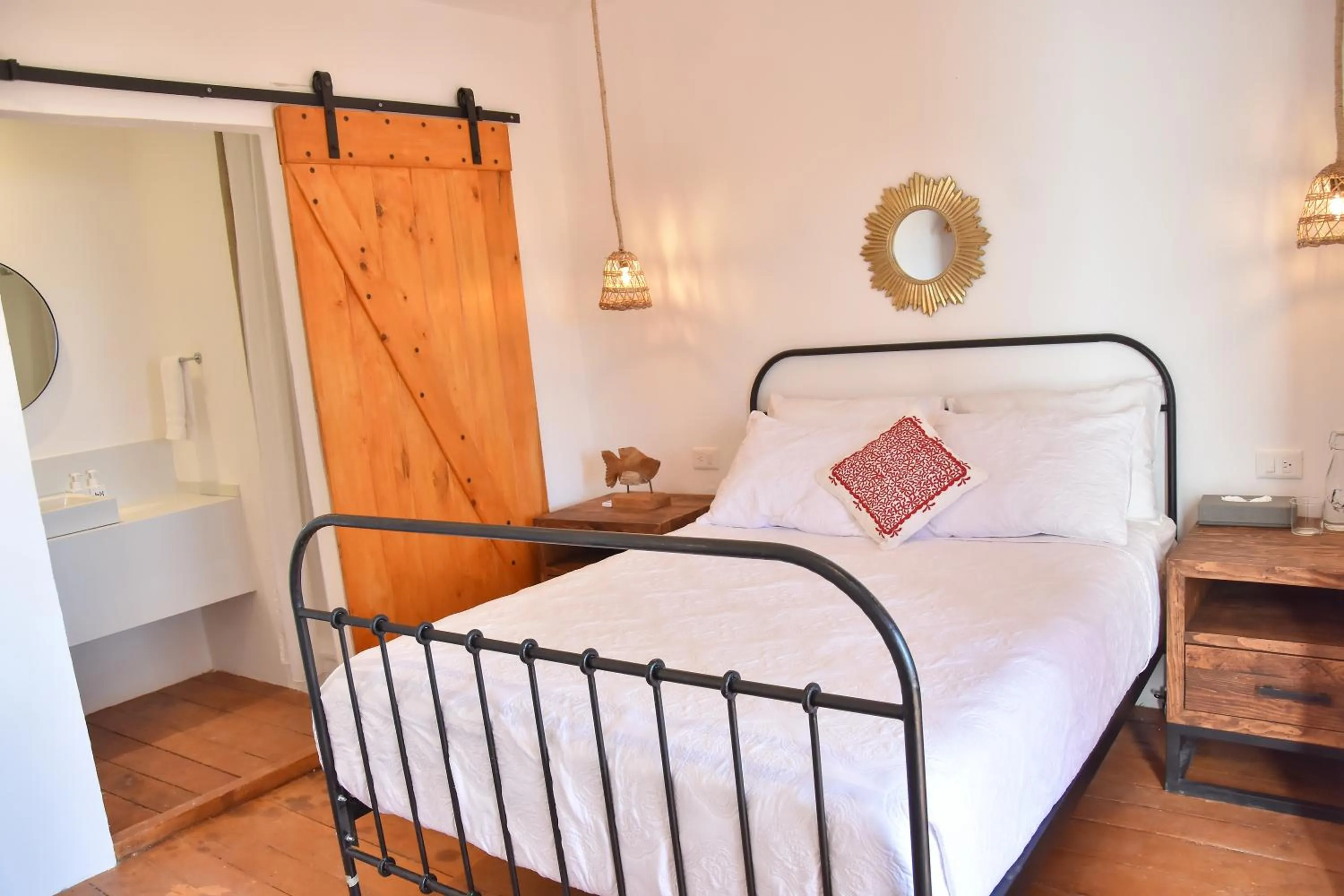 Bedroom, Bed in Hotel Casa HX - Adults Only