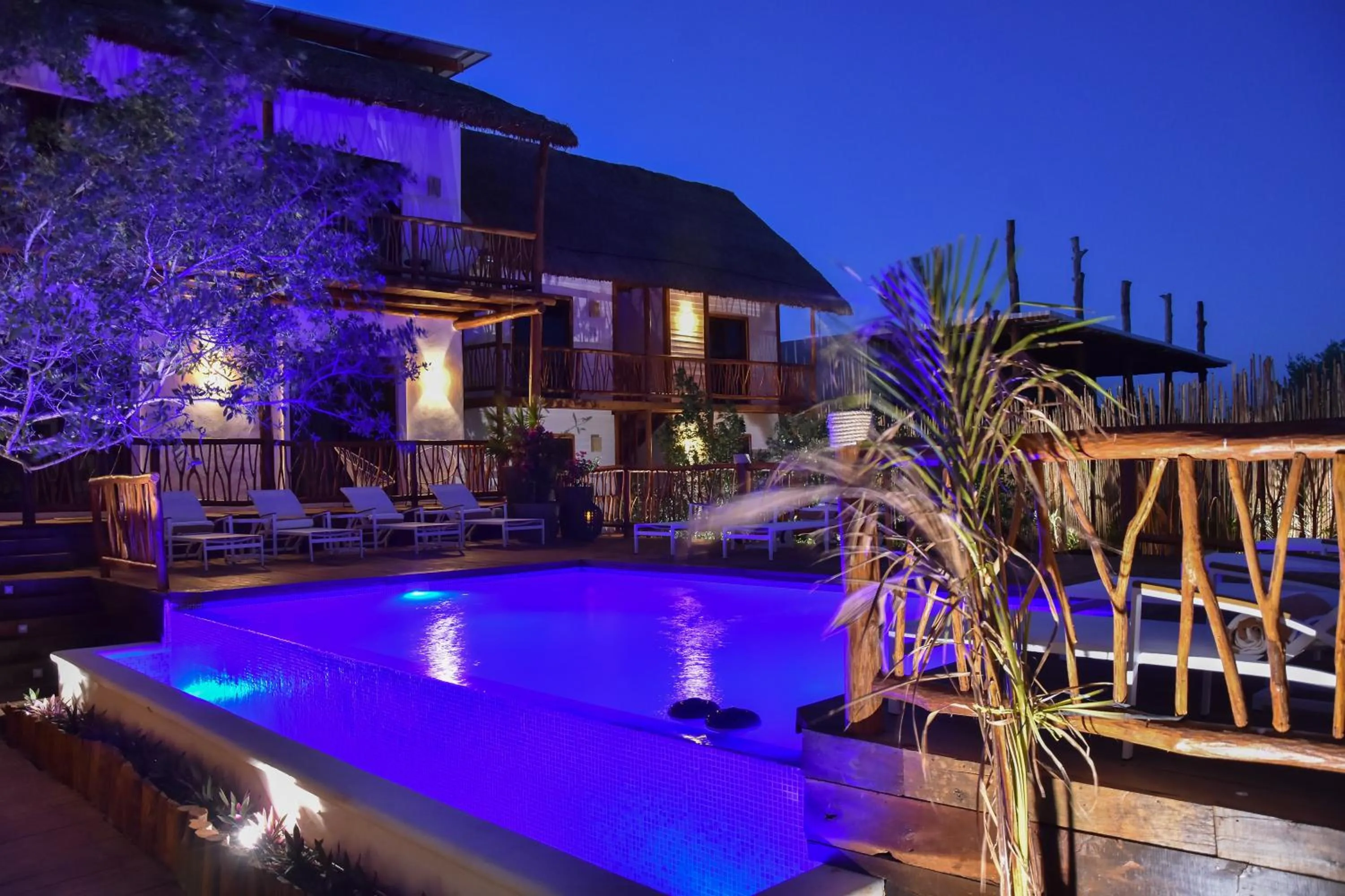 Swimming pool in Hotel Casa HX - Adults Only