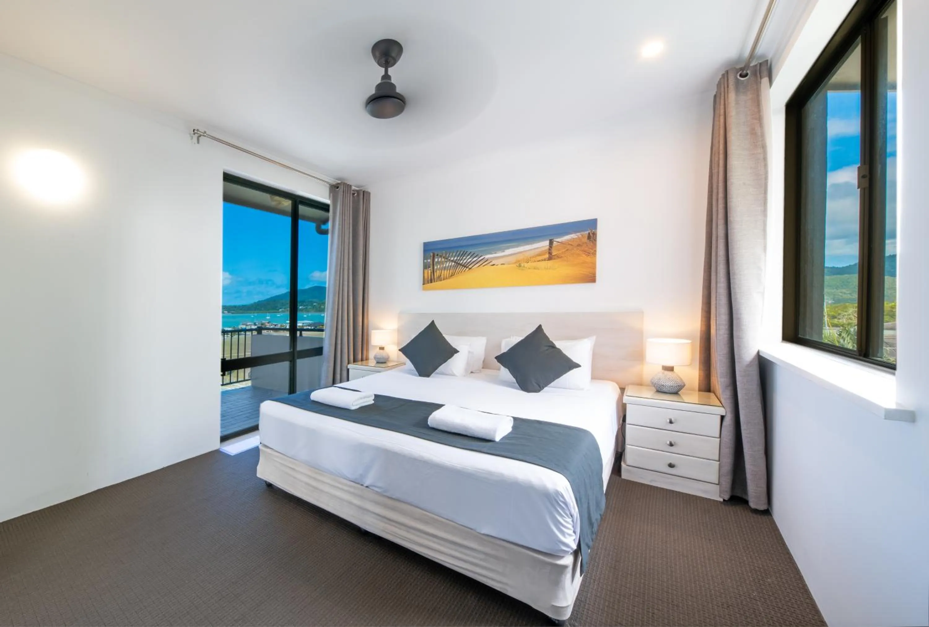 Bed in Whitsunday Terraces Resort