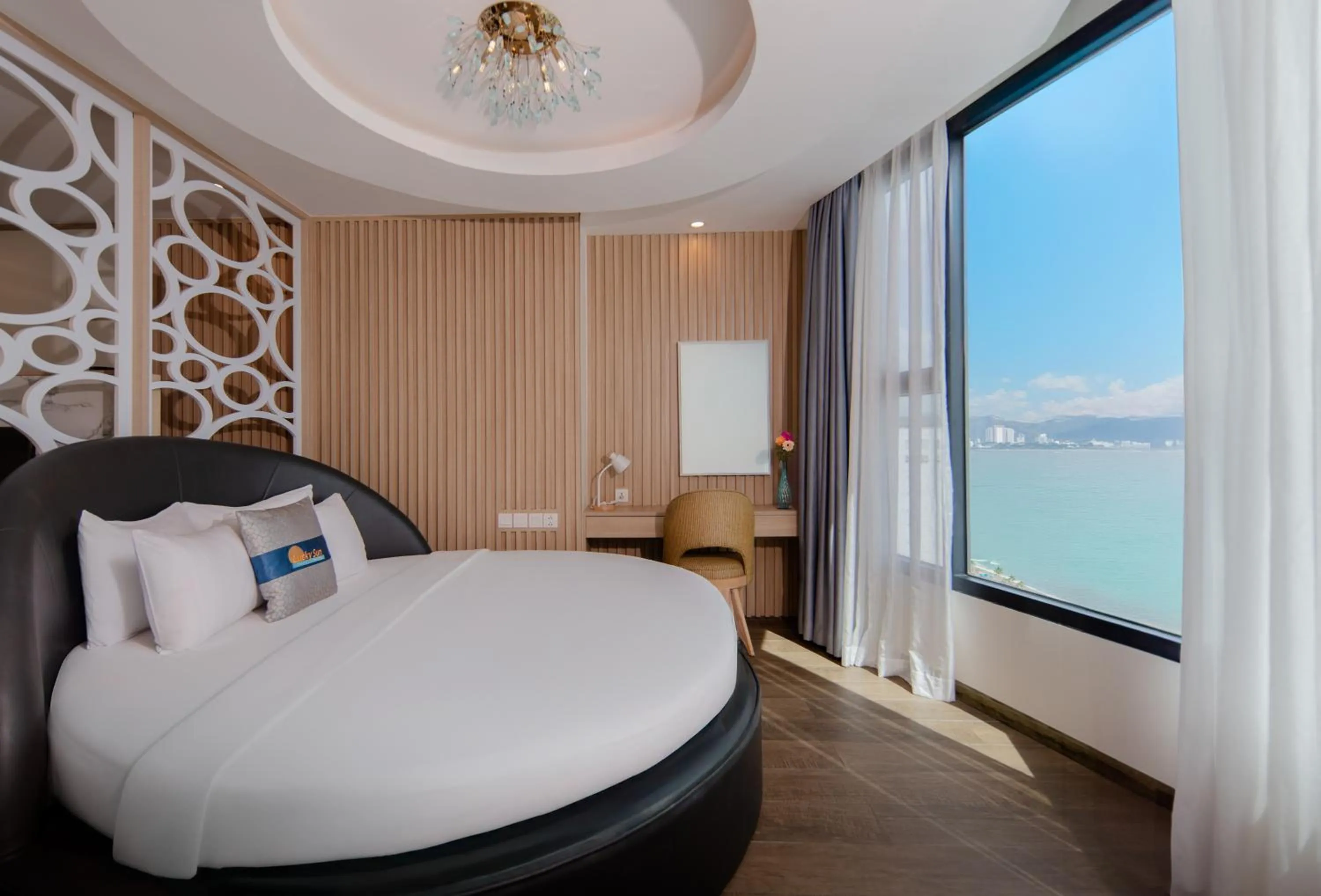 Bed in Lucky Sun Hotel Nha Trang Beach