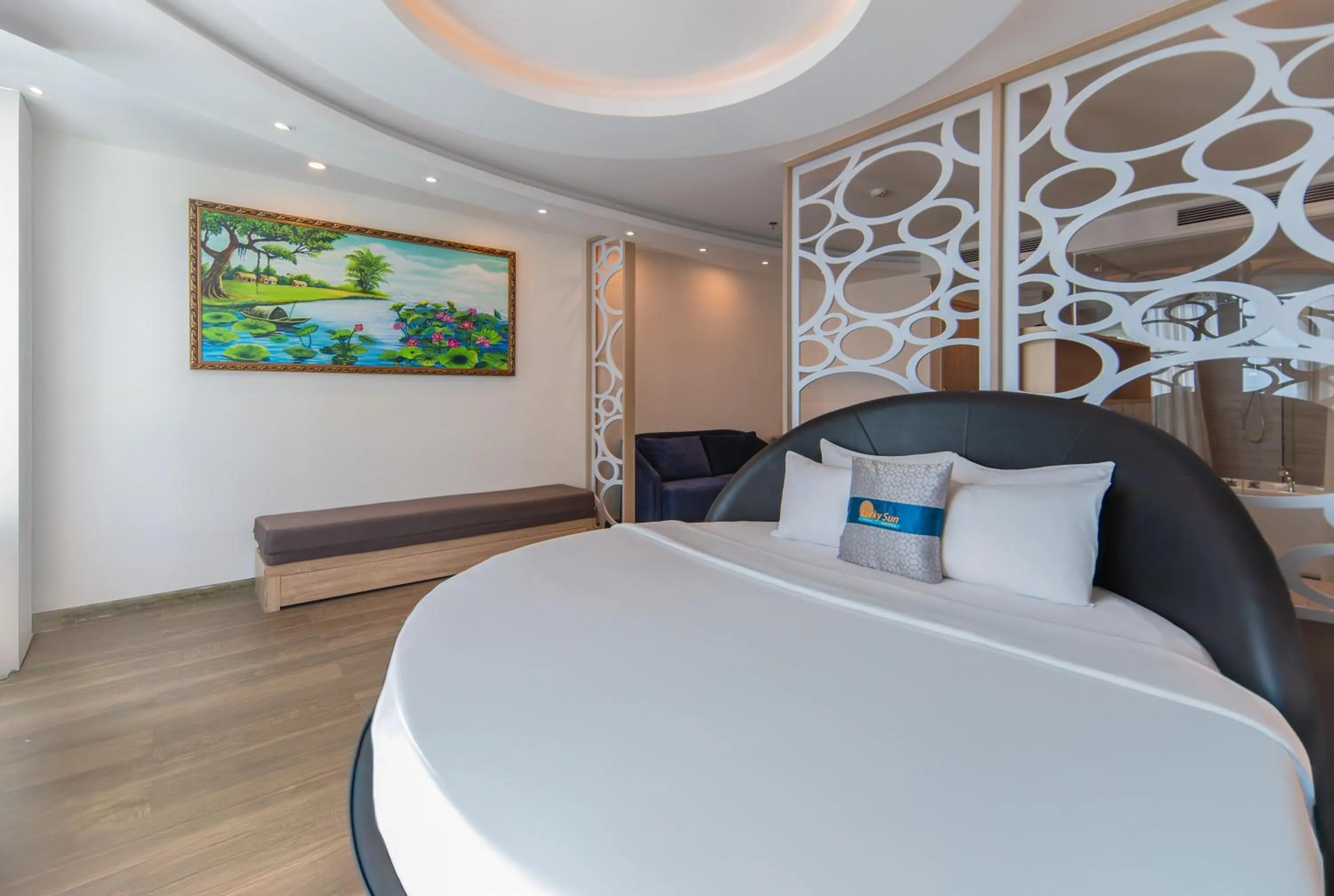 Bed in Lucky Sun Hotel Nha Trang Beach