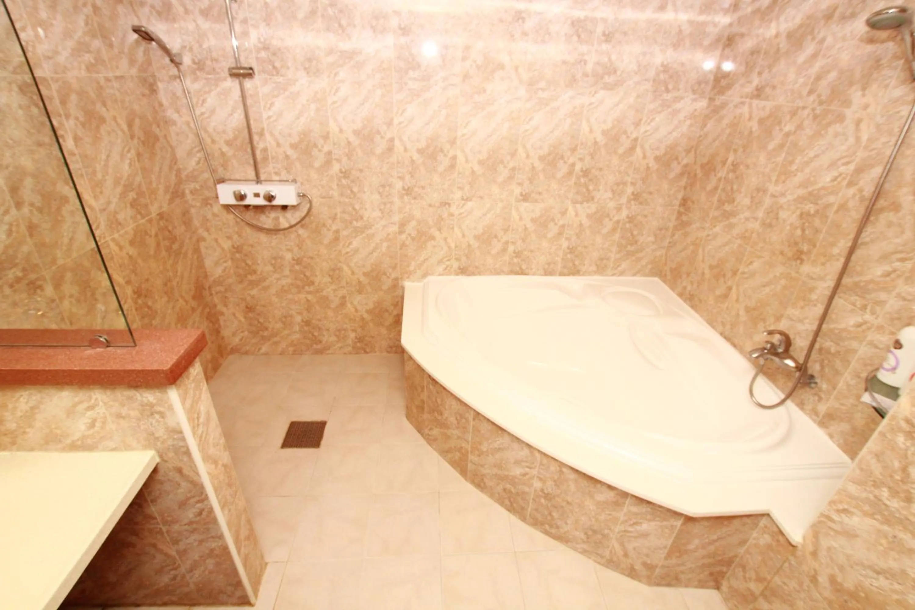 Bathroom in Symphony Hotel