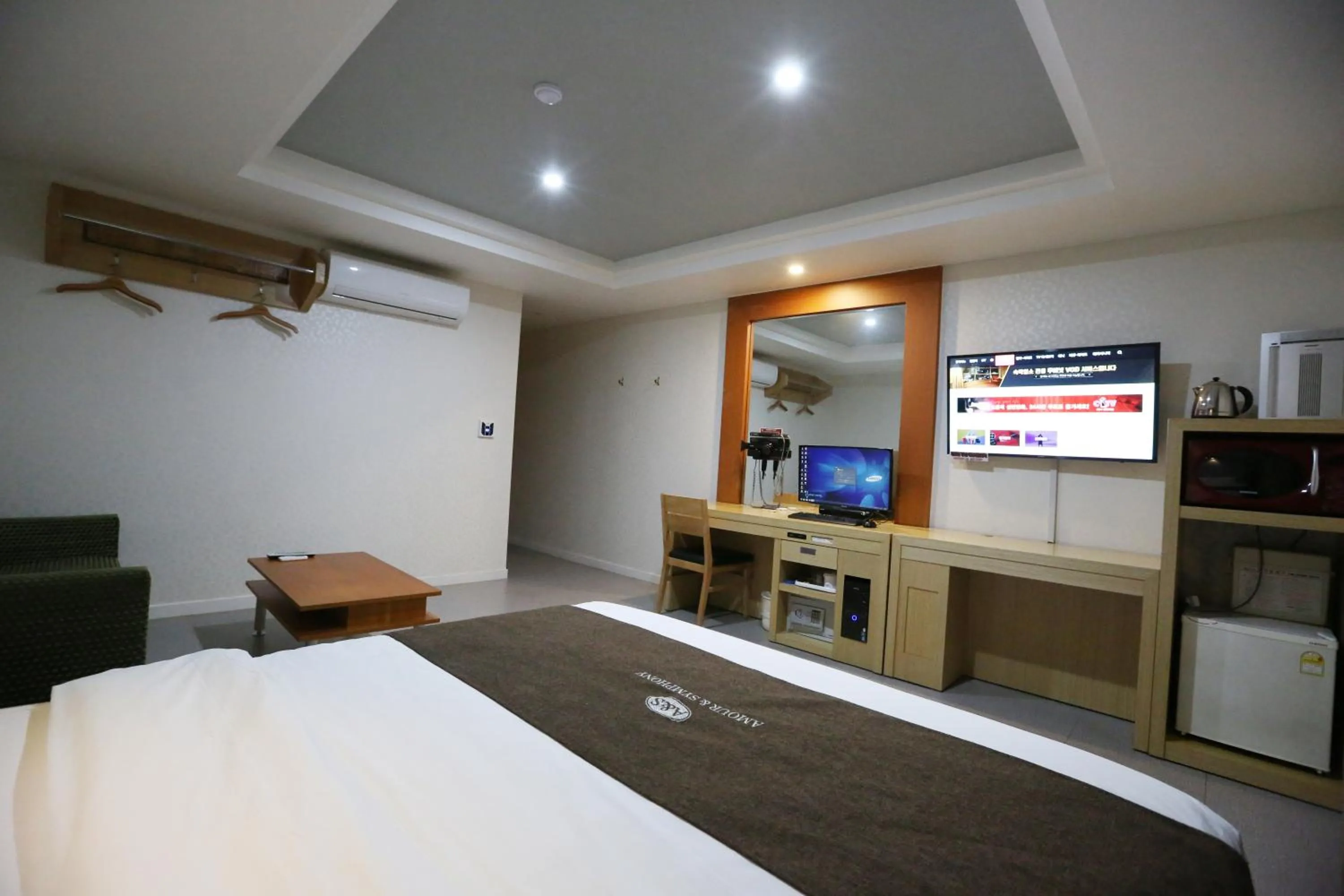 Bed in Symphony Hotel