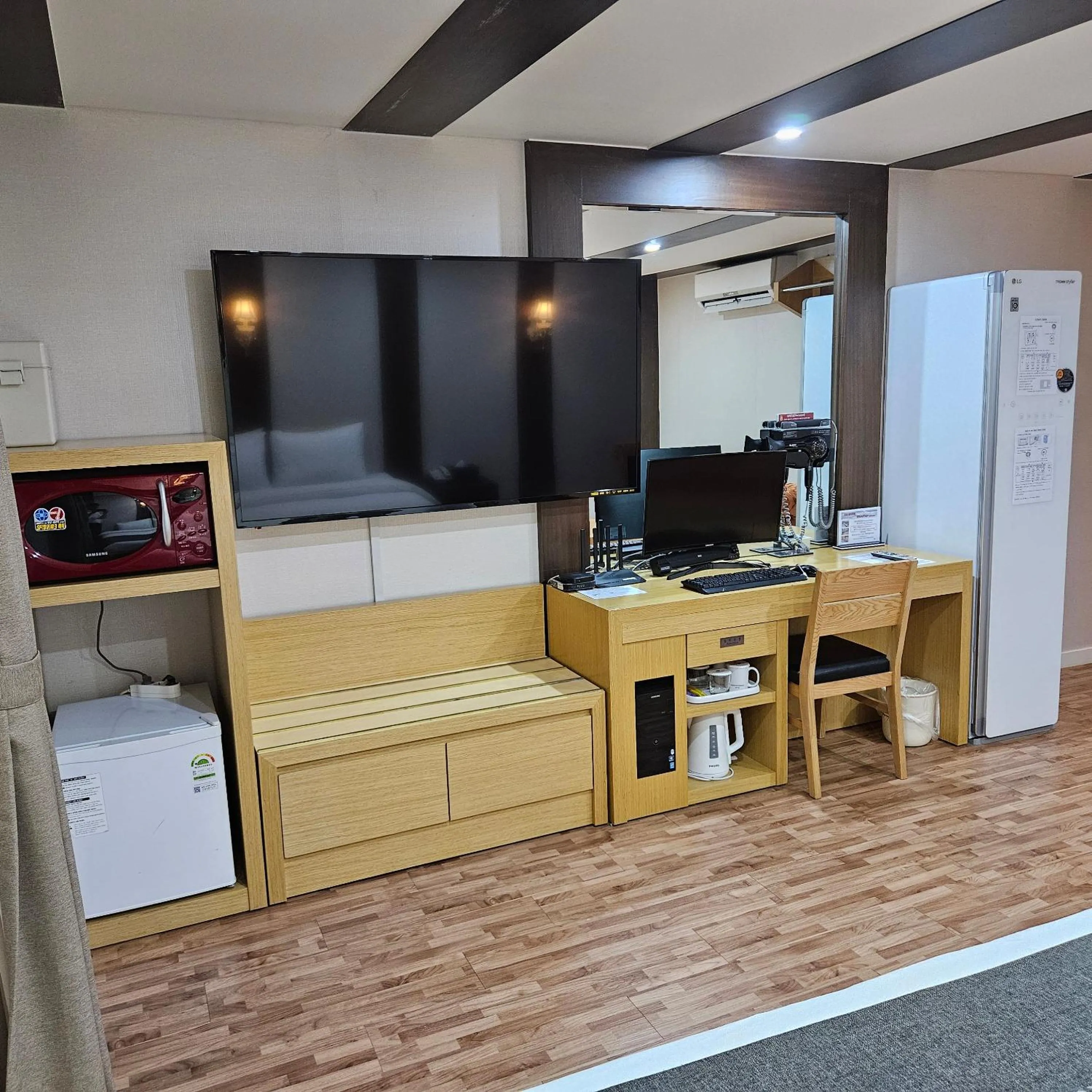 TV and multimedia in Symphony Hotel