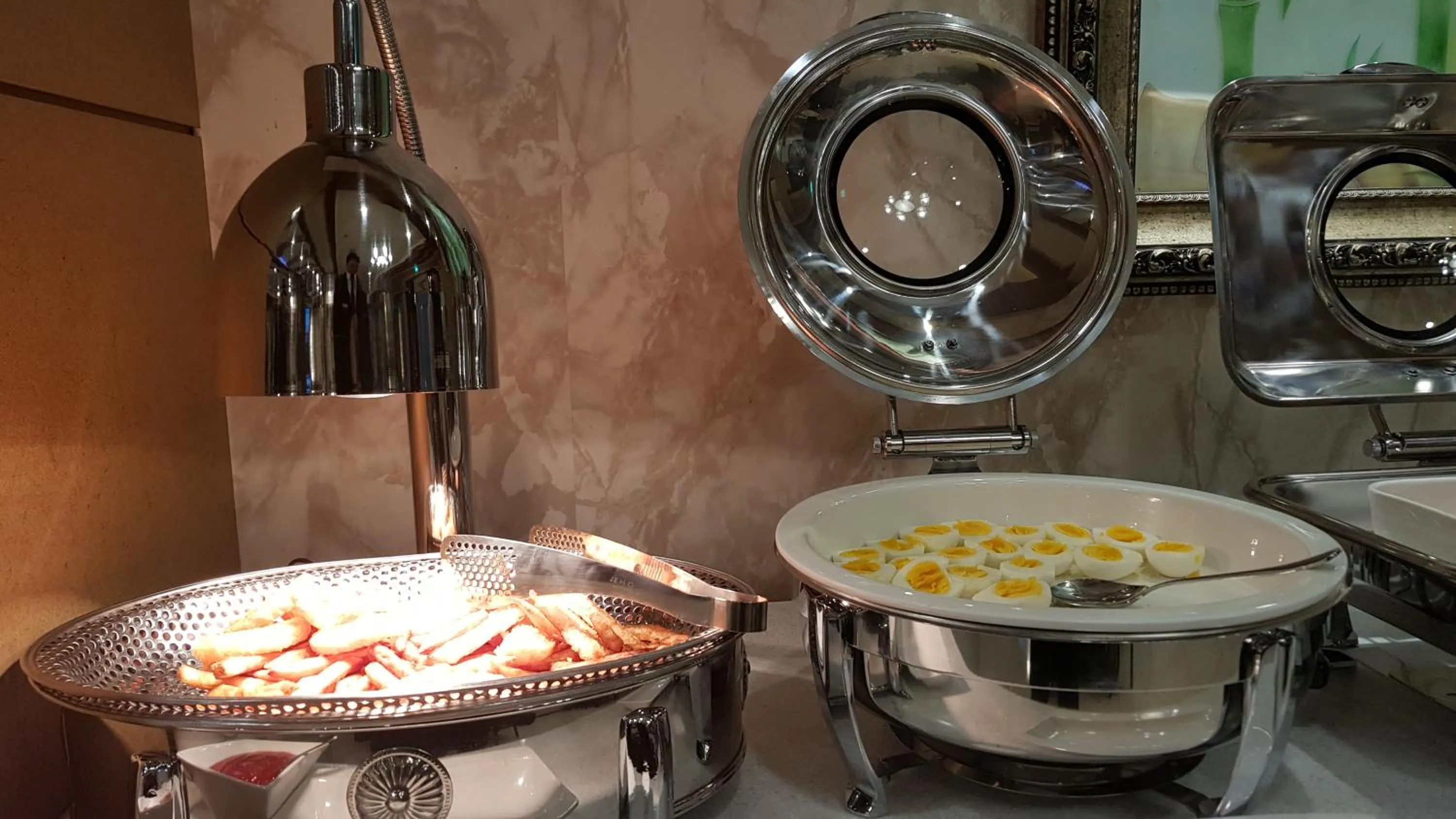 Breakfast in Symphony Hotel