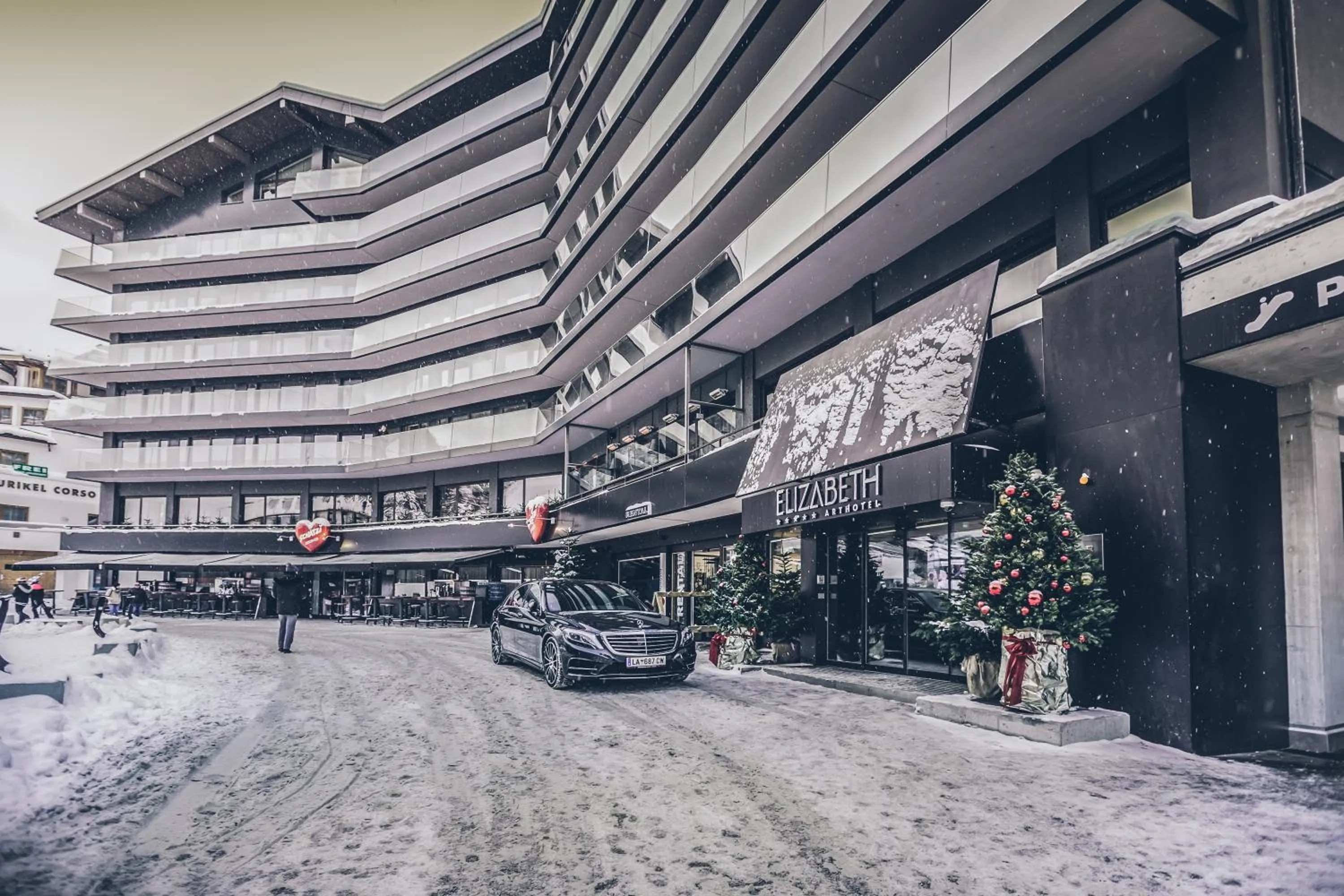 Property building in Elizabeth Arthotel Adults Only