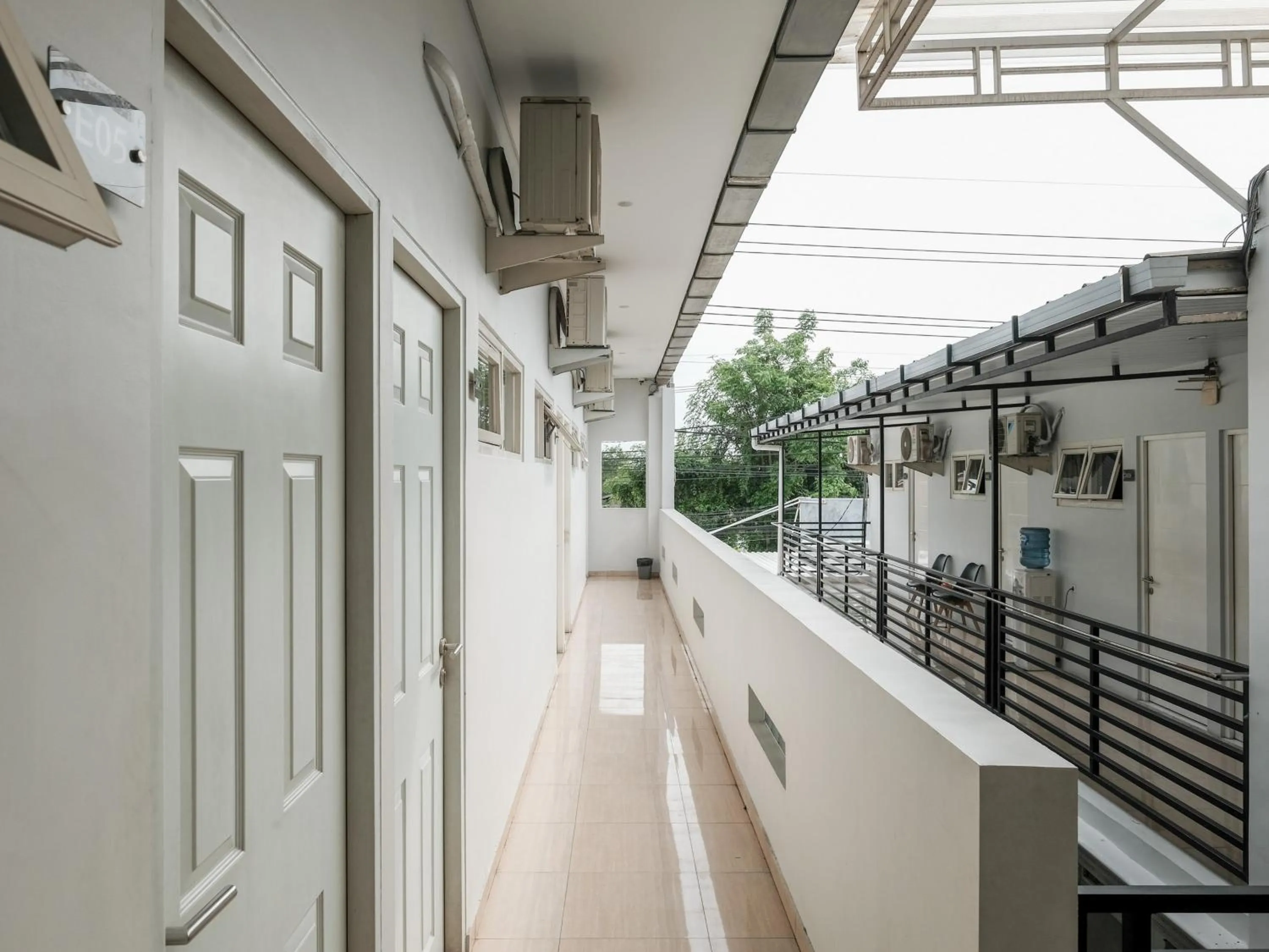 Property building in RedDoorz near Ciputra Golf Surabaya