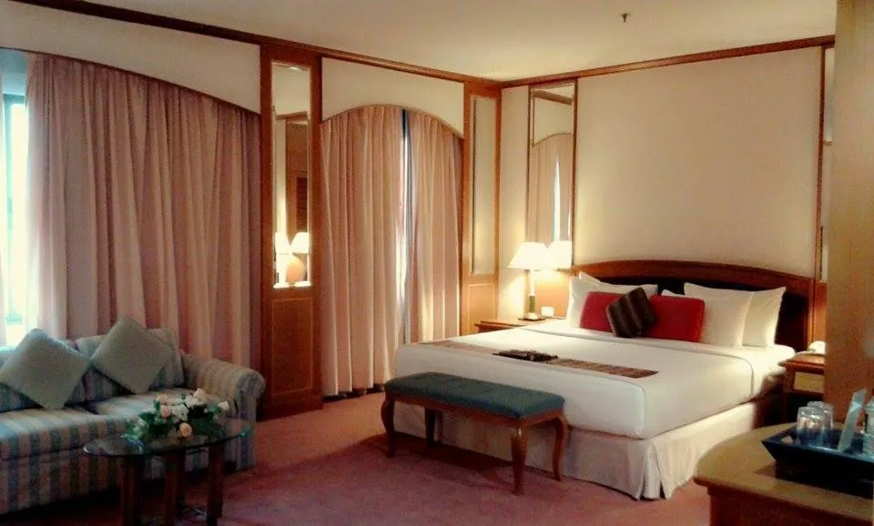 Bed in The Regency Hotel Hatyai