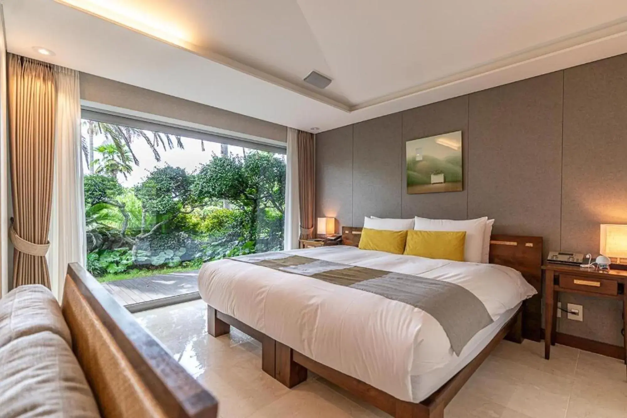 Suite in The Seaes Hotel & Resort Suite in The Seaes Hotel & Resort