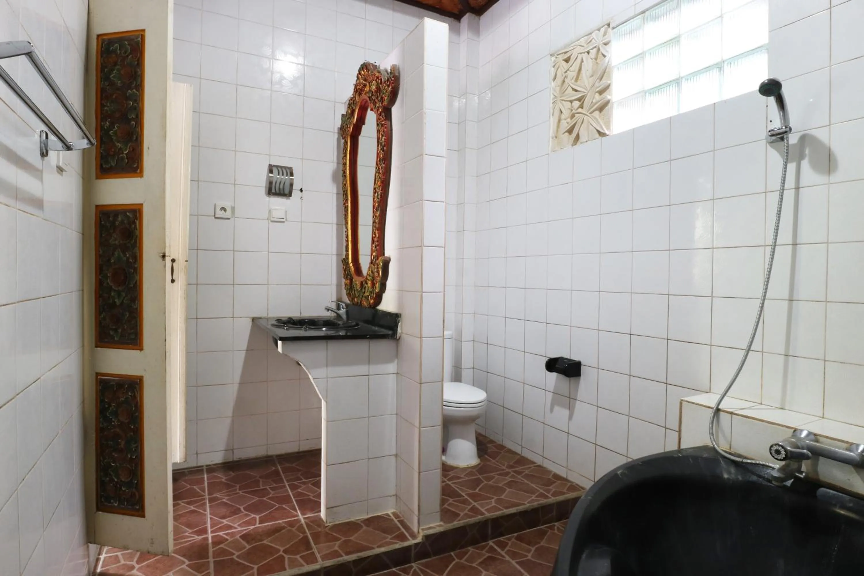 Bathroom in Pering Bungalow Ubud
