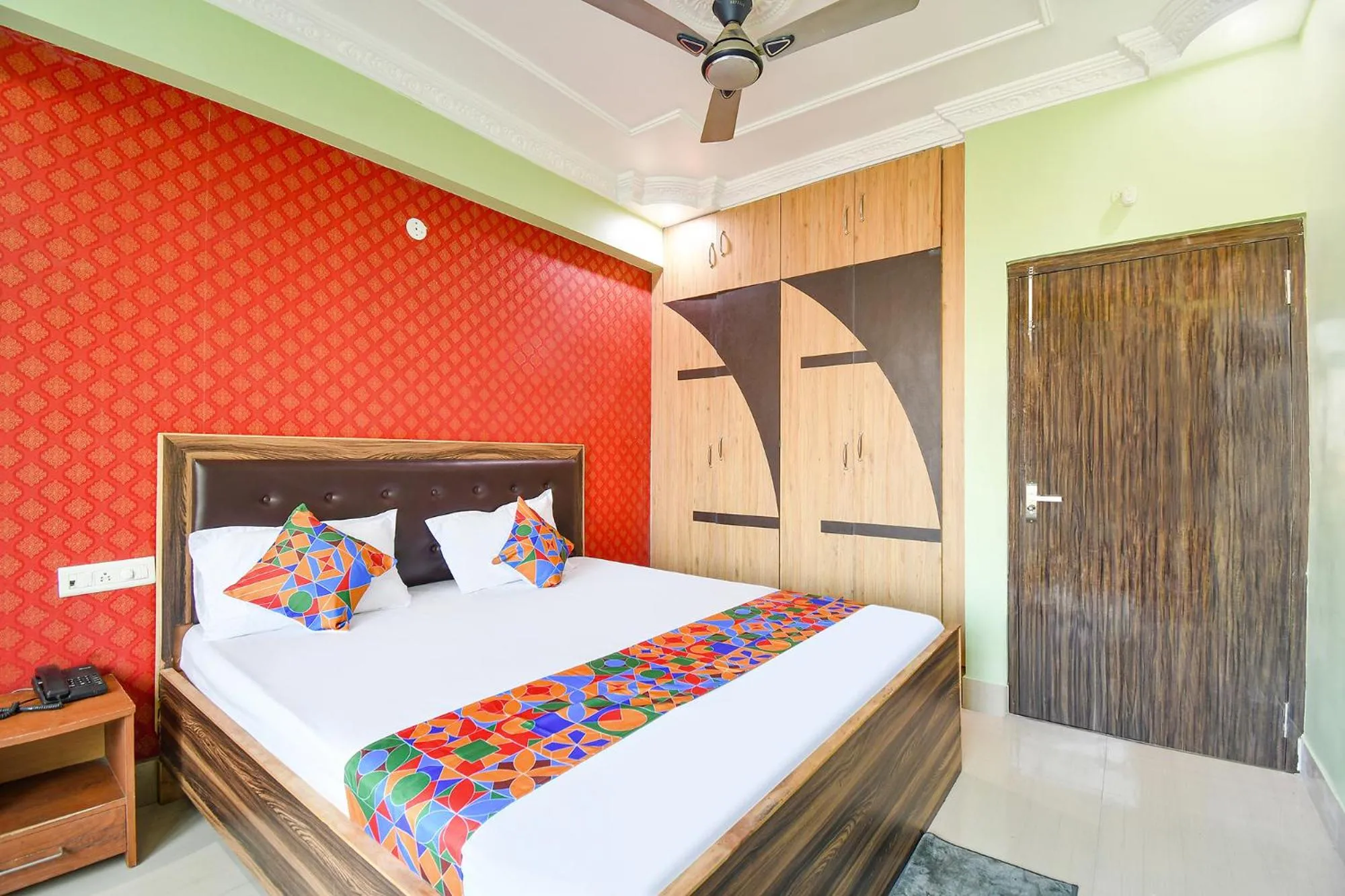 Bed in FabHotel Elements Inn