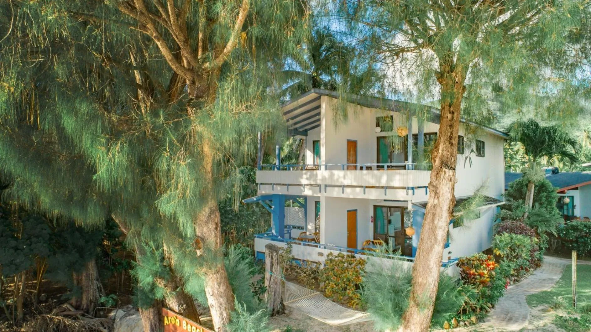 Garden view in Aroa Beachside Resort