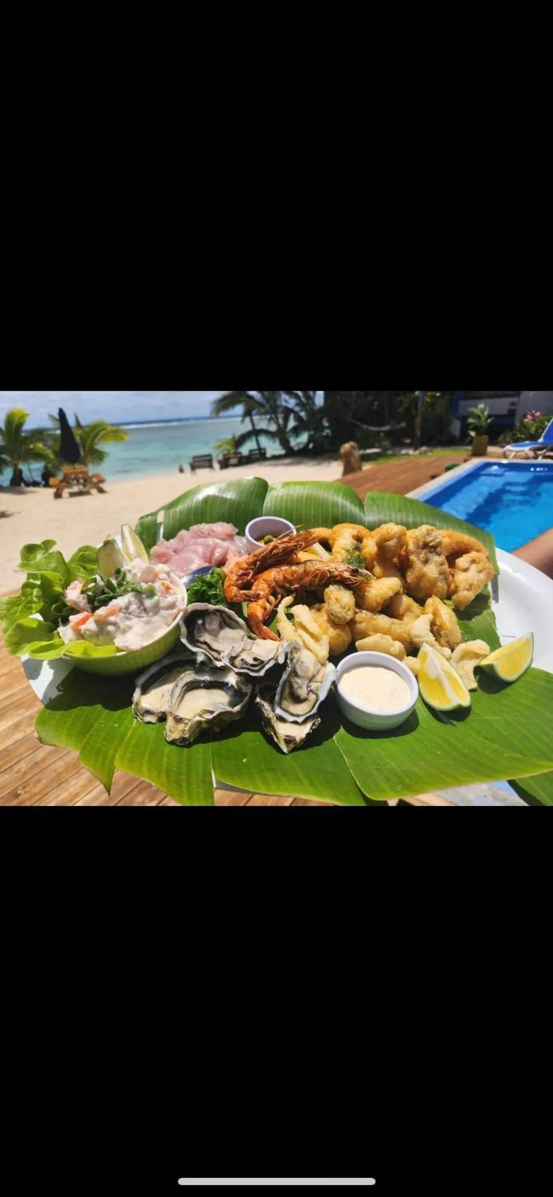 Food in Aroa Beachside Resort