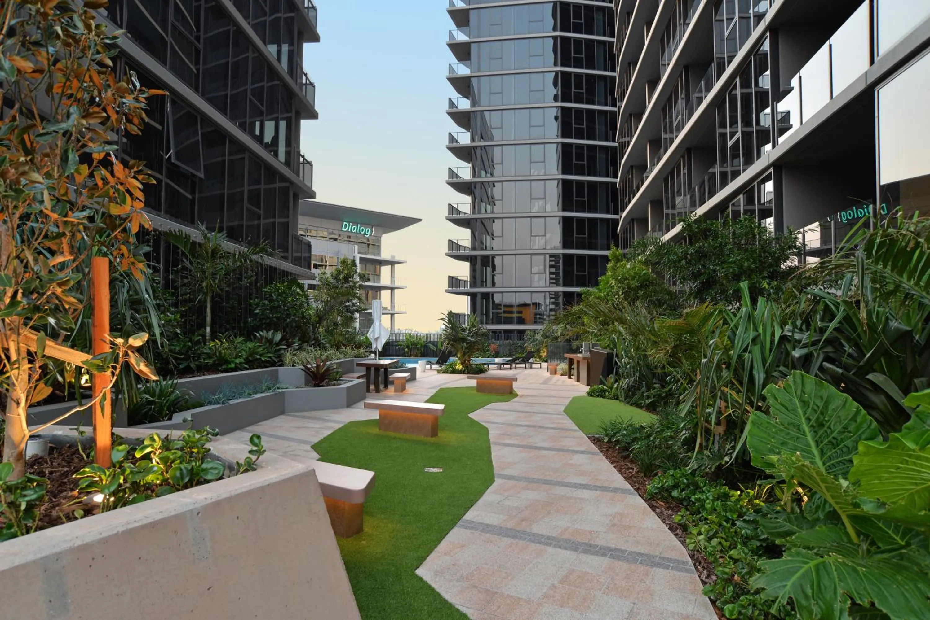 Property building in Brisbane One Apartments by CLLIX