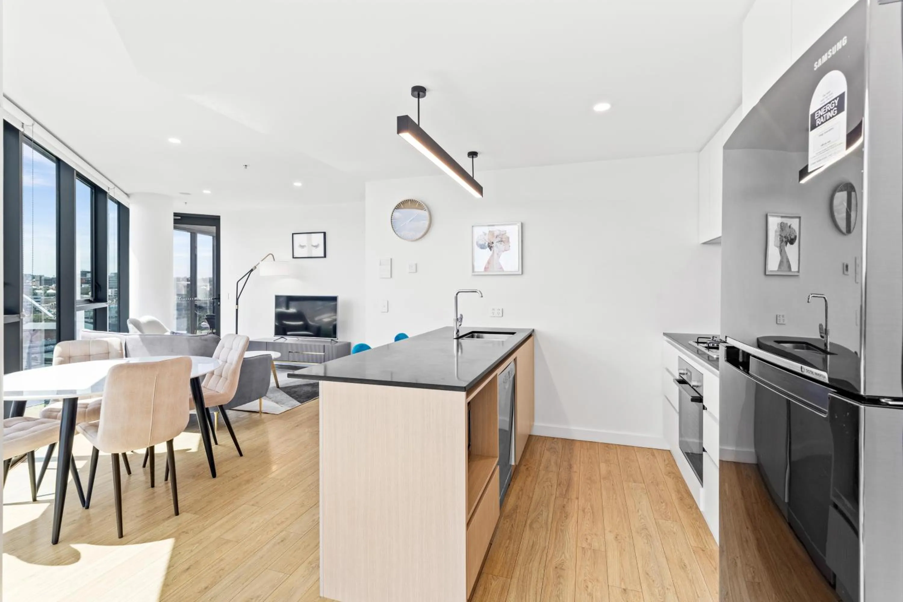 Kitchen or kitchenette in Brisbane One Apartments by CLLIX