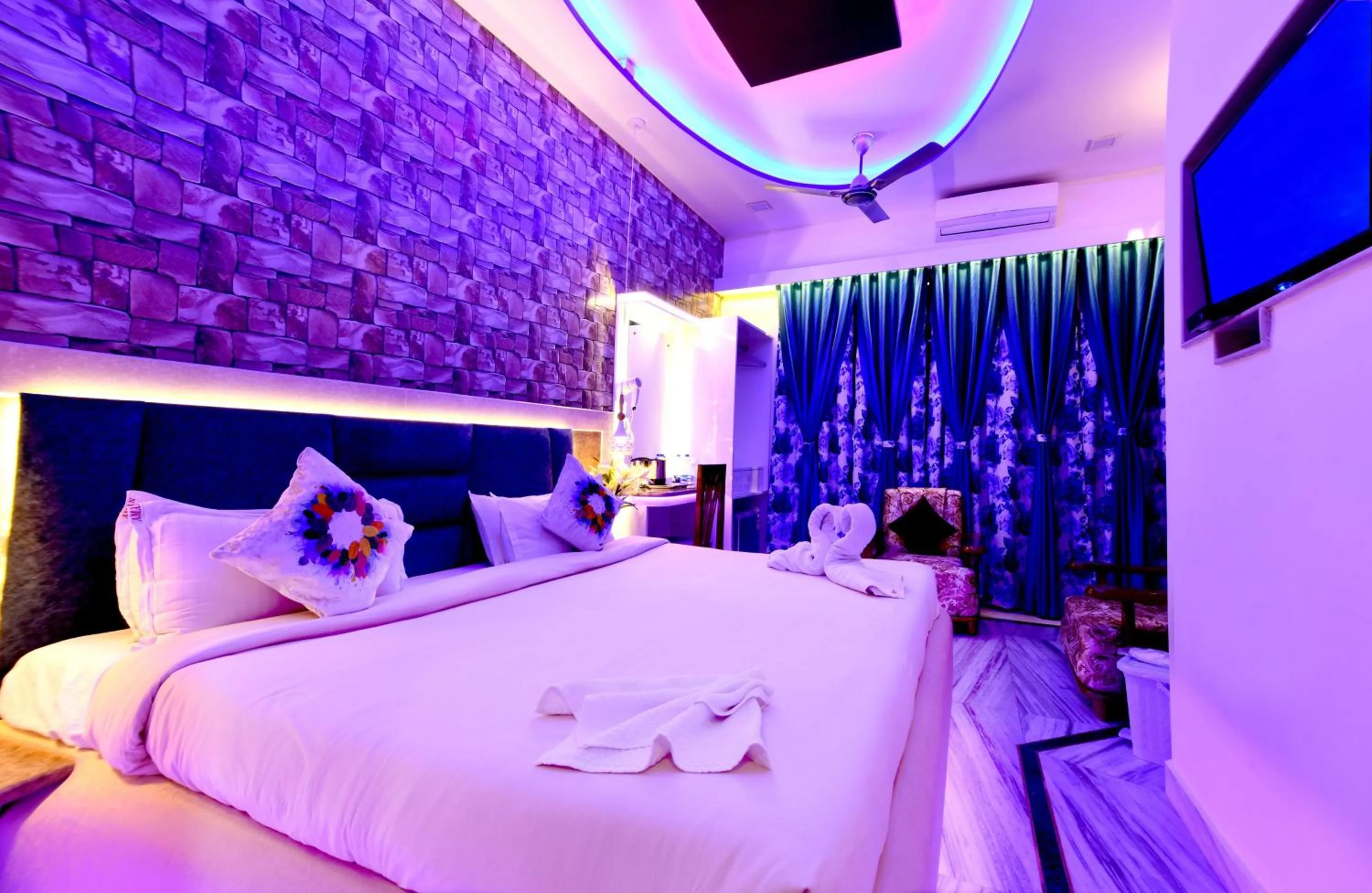 Bed in Aman Homestay, A Boutique Hotel