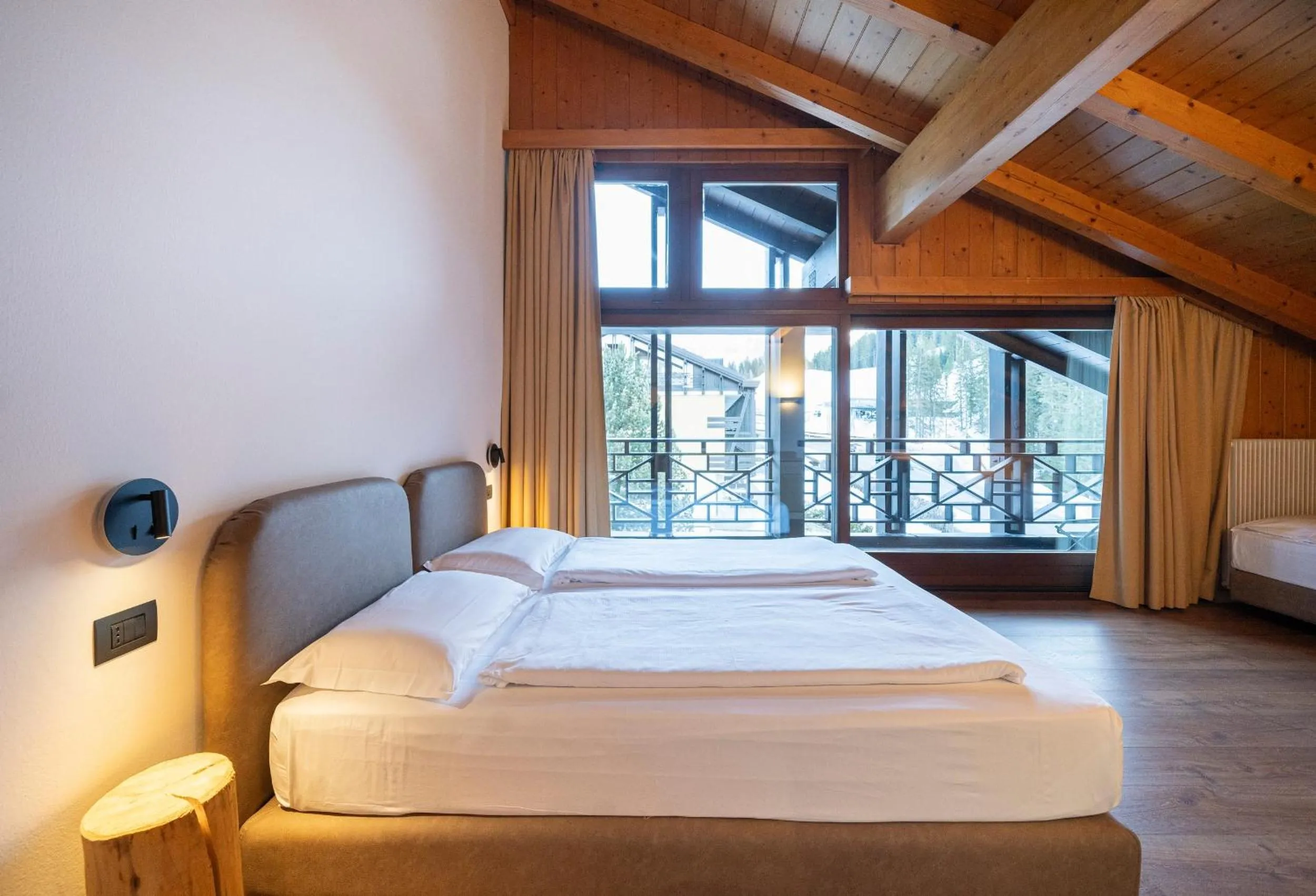 Bed in Ambiez Residencehotel