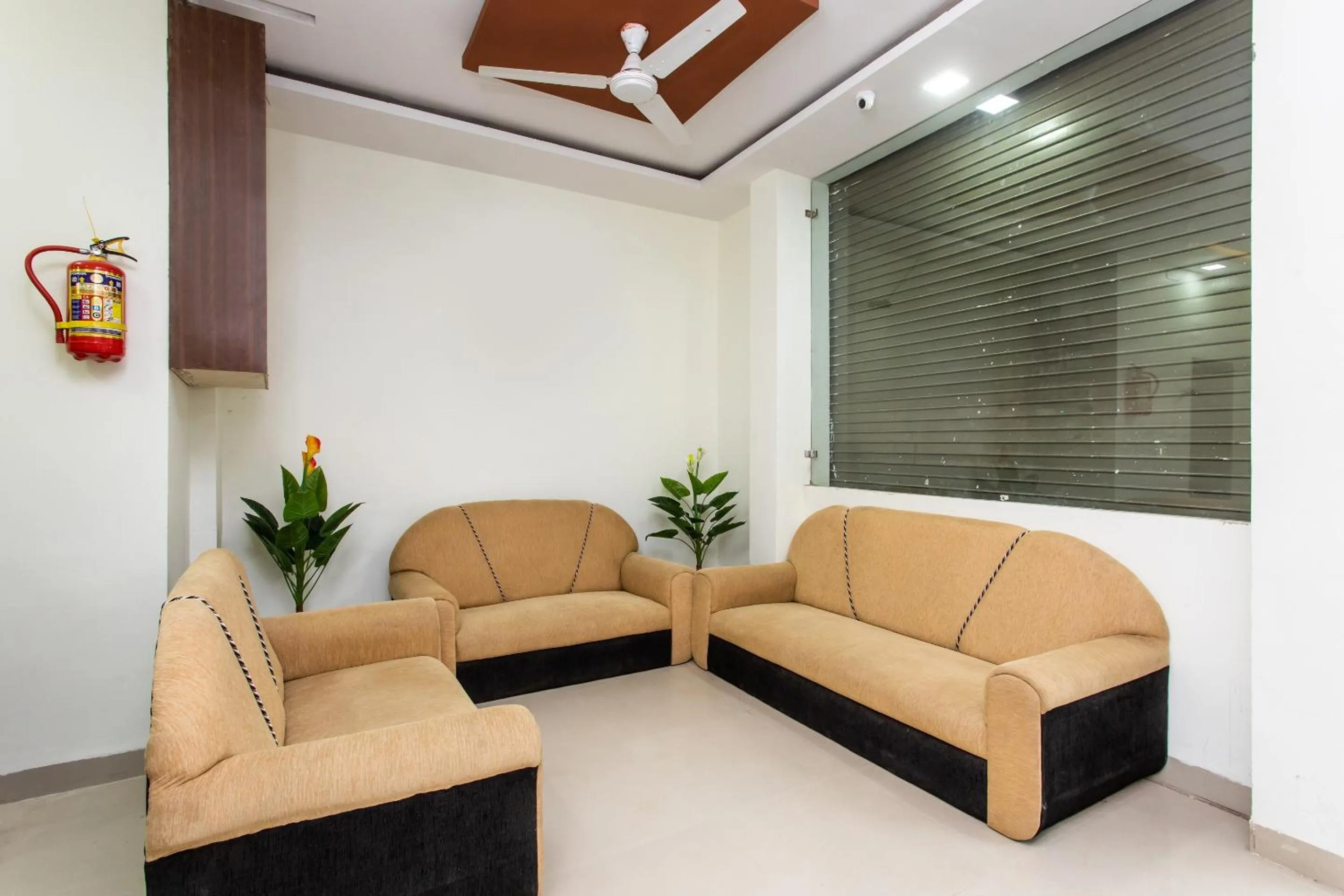 Lobby or reception in Hotel O Manjulam Regency