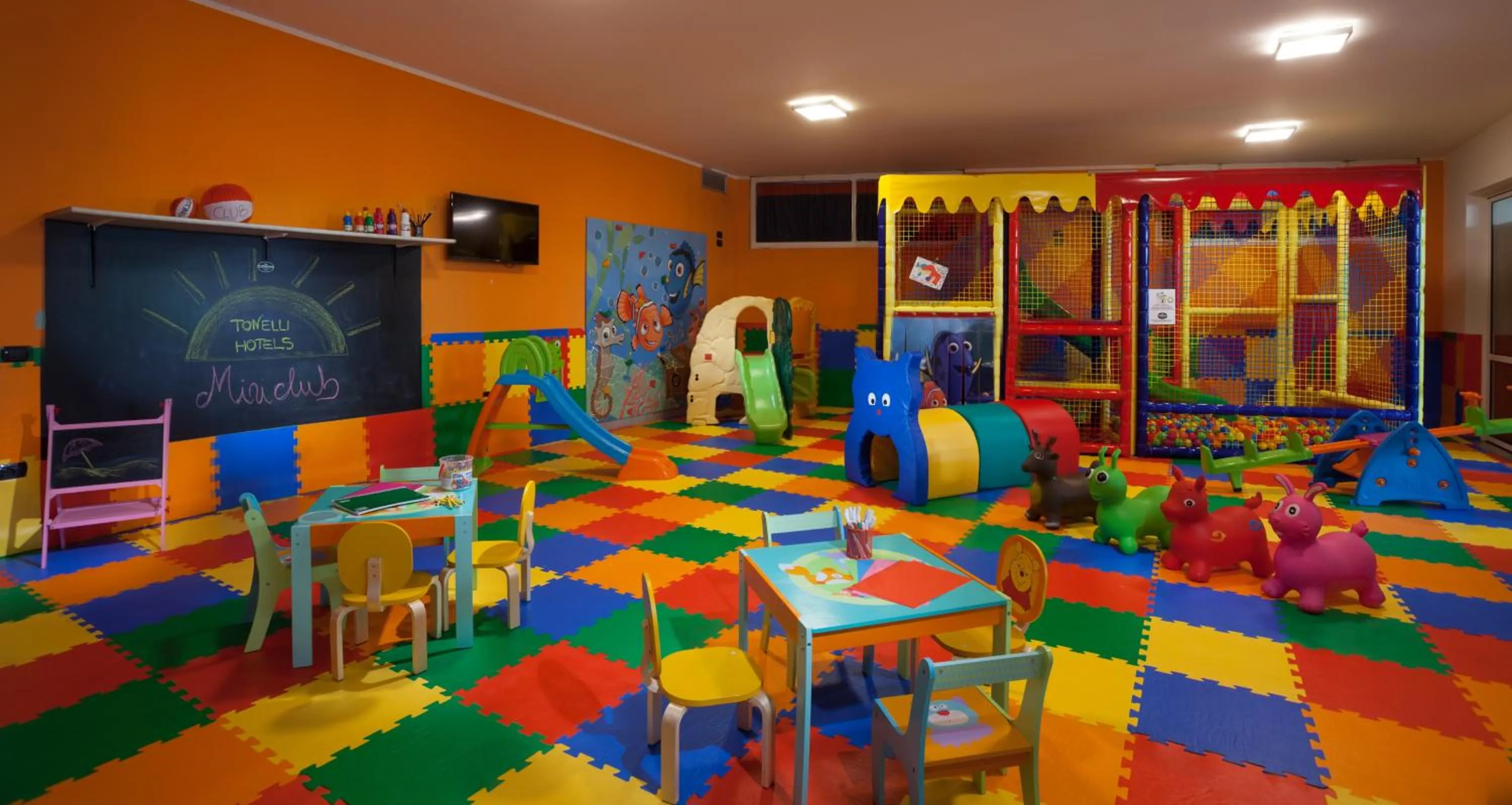 Kids's club in Hotel Savoy Palace - Tonelli Hotels