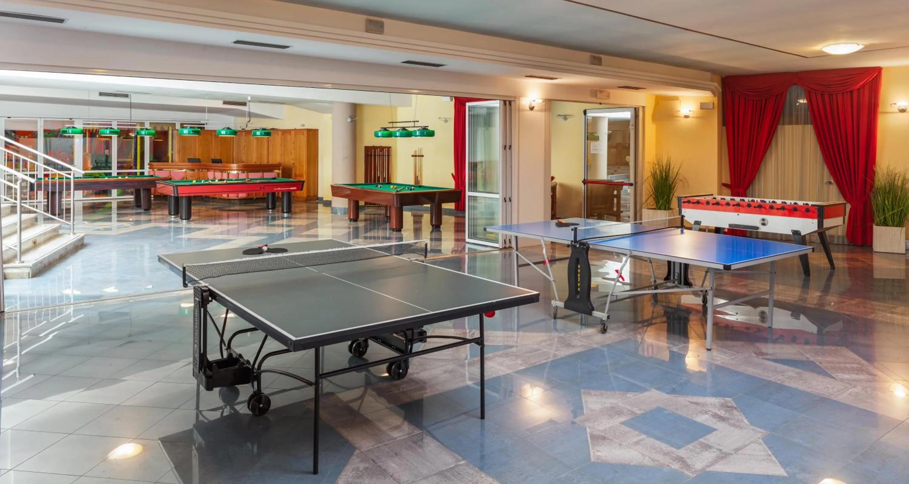 Area and facilities in Hotel Savoy Palace - Tonelli Hotels