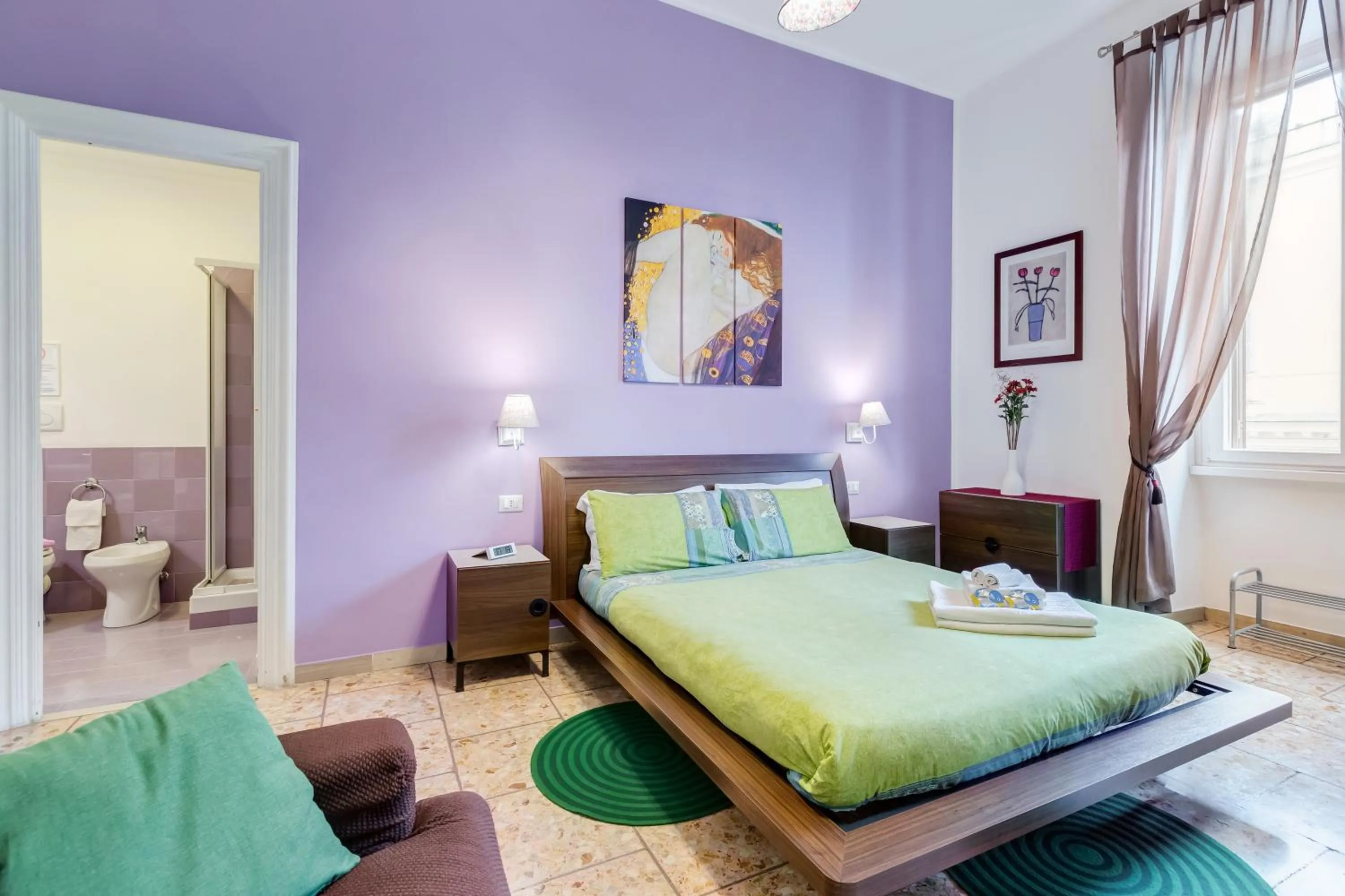 Bathroom, Bed in 2 Passi Al Colosseo B&B