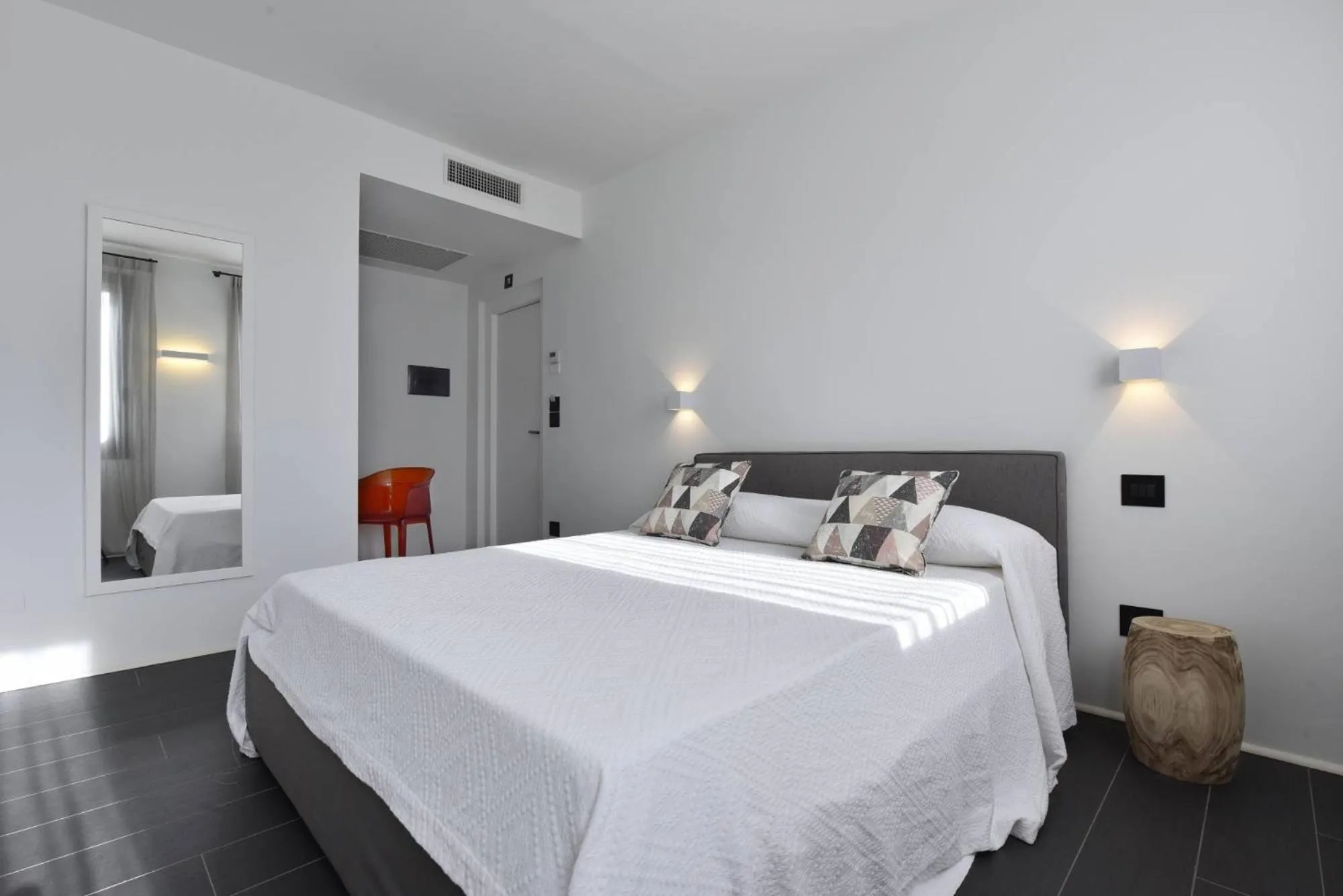 Bedroom, Bed in Villa Pirreca