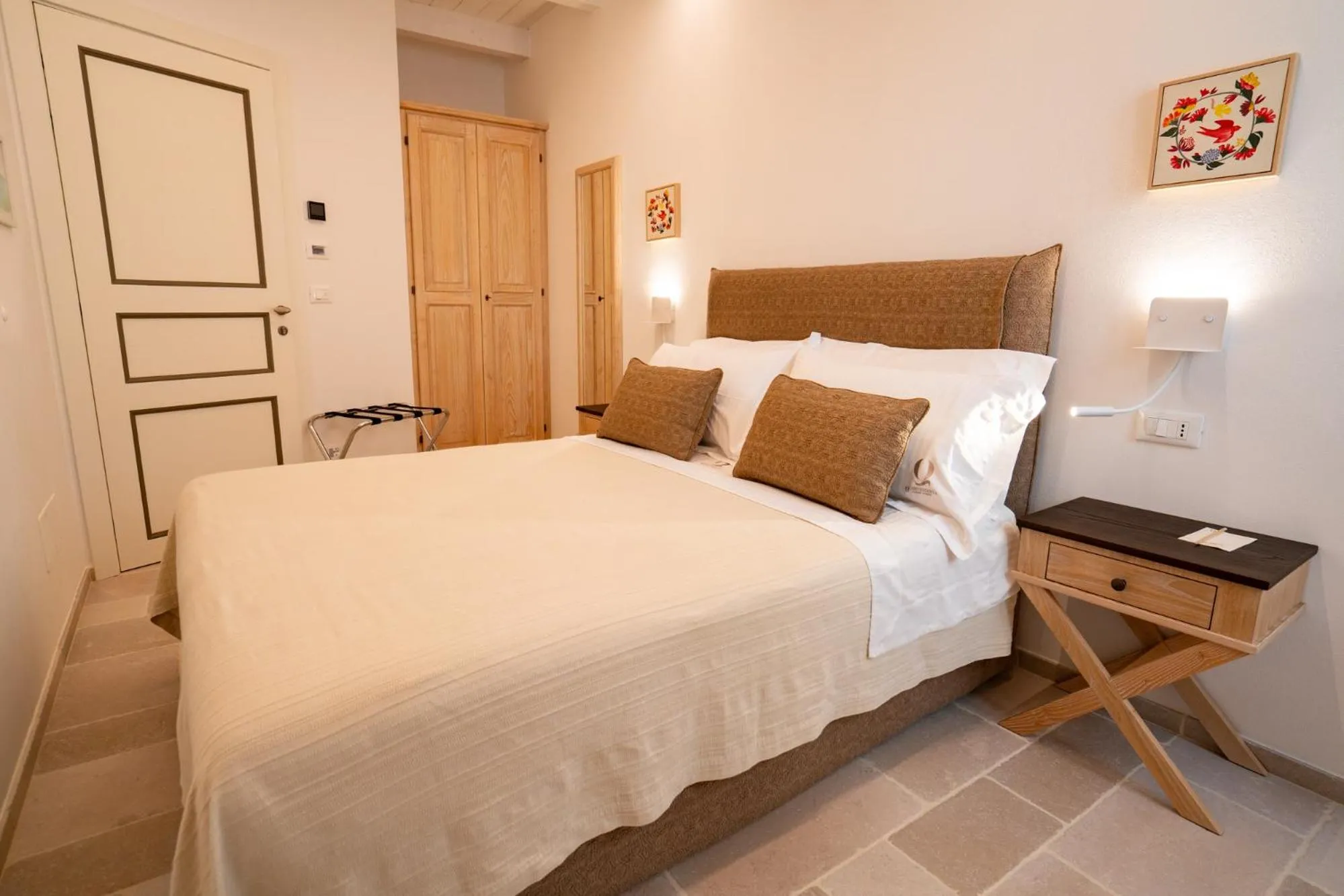 Bedroom, Bed in Quintessenza Luxury Domus