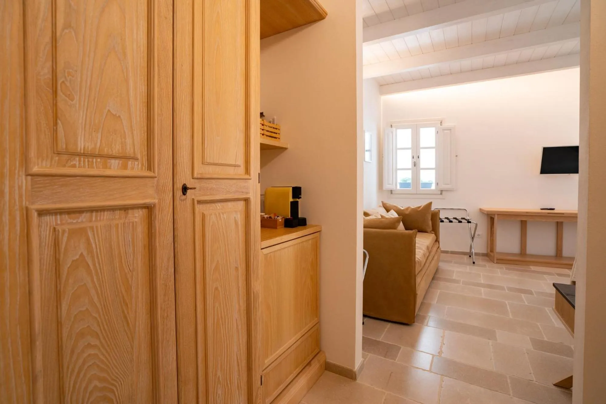 wardrobe in Quintessenza Luxury Domus