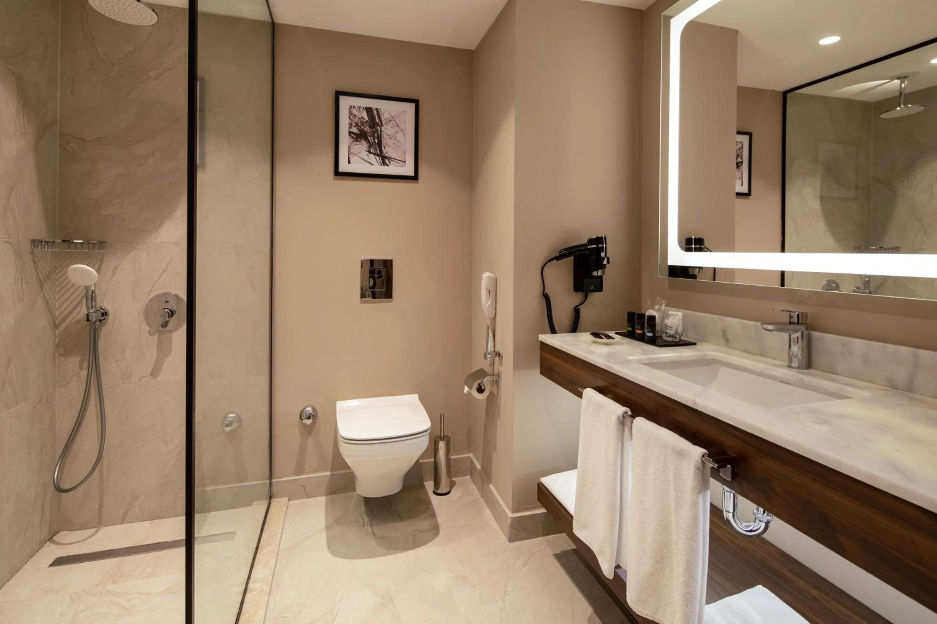 Shower in Dorukkaya Ski & Mountain Resort