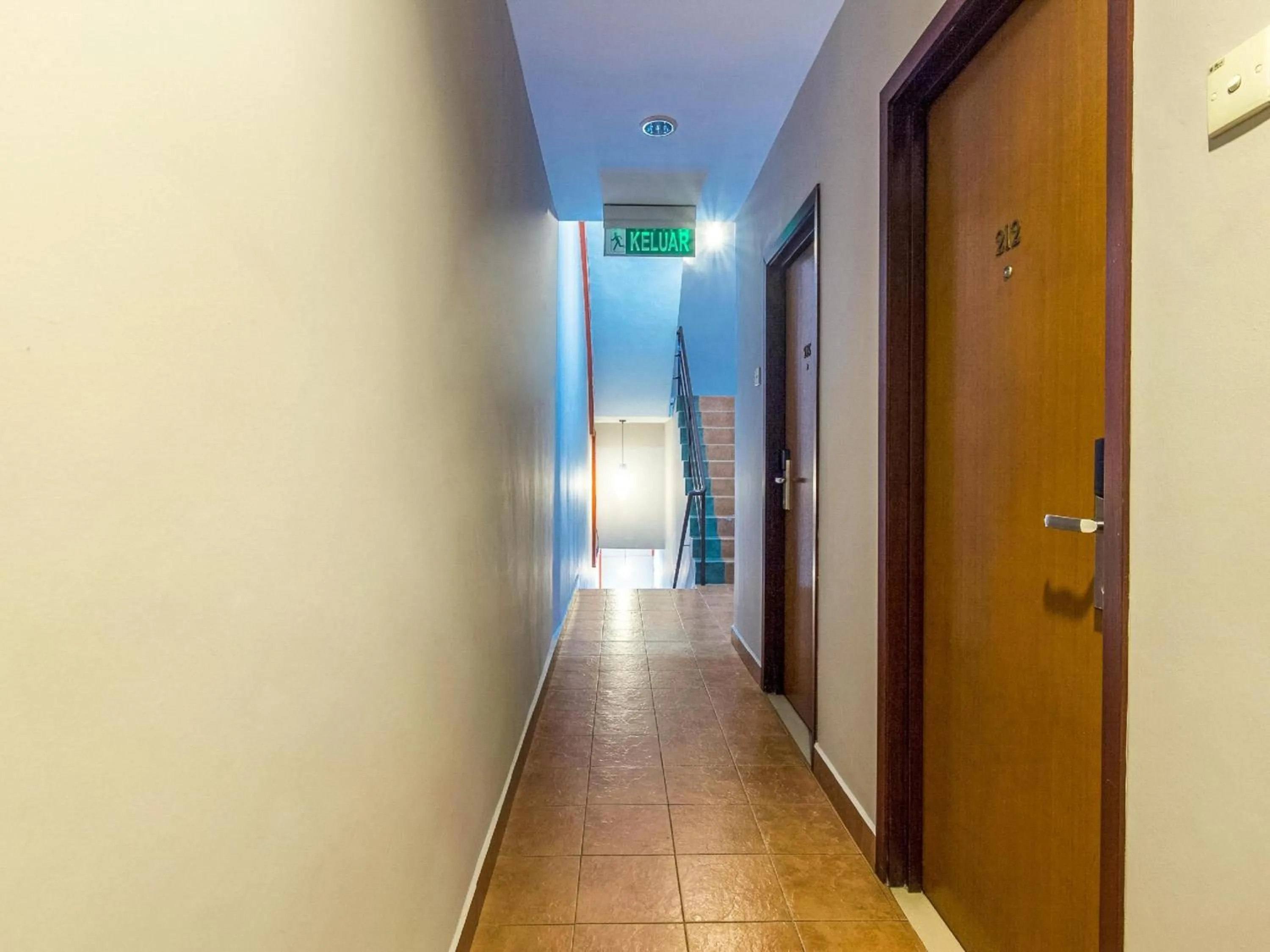 Lobby or reception in Super OYO 828 Comfort Hotel Shah Alam