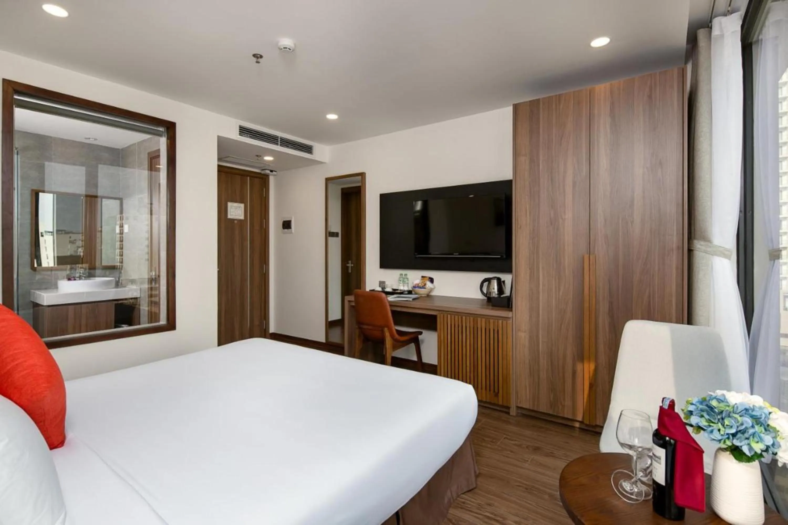 Bed in Amunra Ocean Hotel