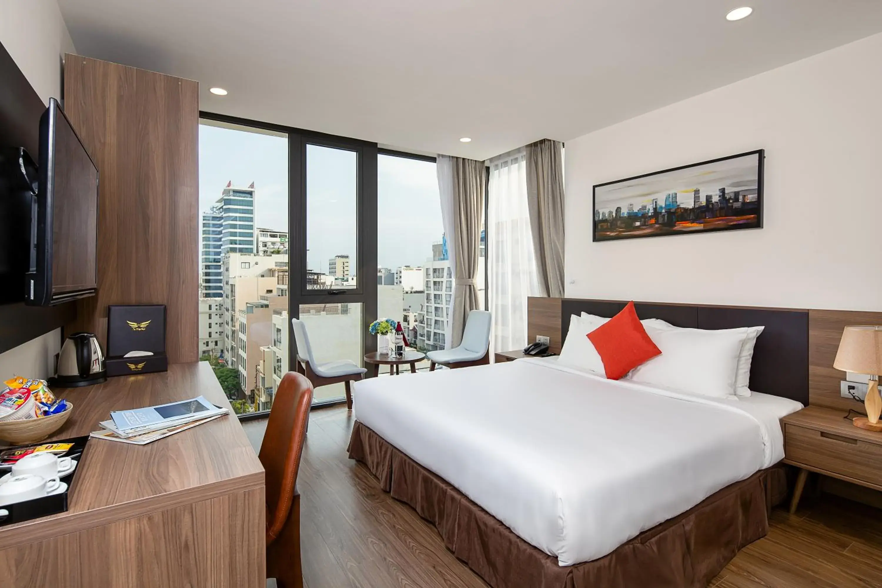 Deluxe Double Room with City View in Amunra Ocean Hotel Deluxe Double Room with City View in Amunra Ocean Hotel