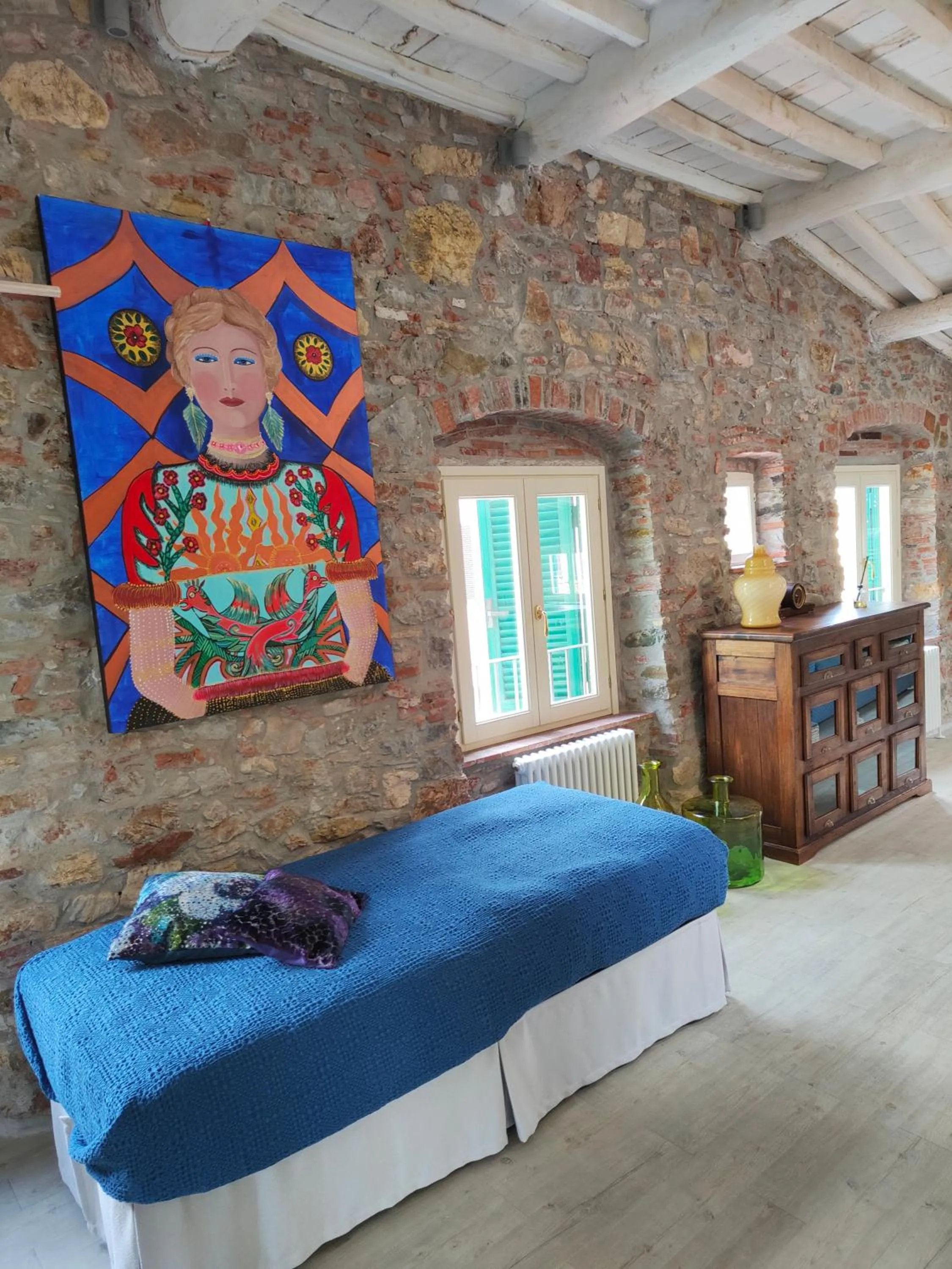 Bed in Inside the Wall