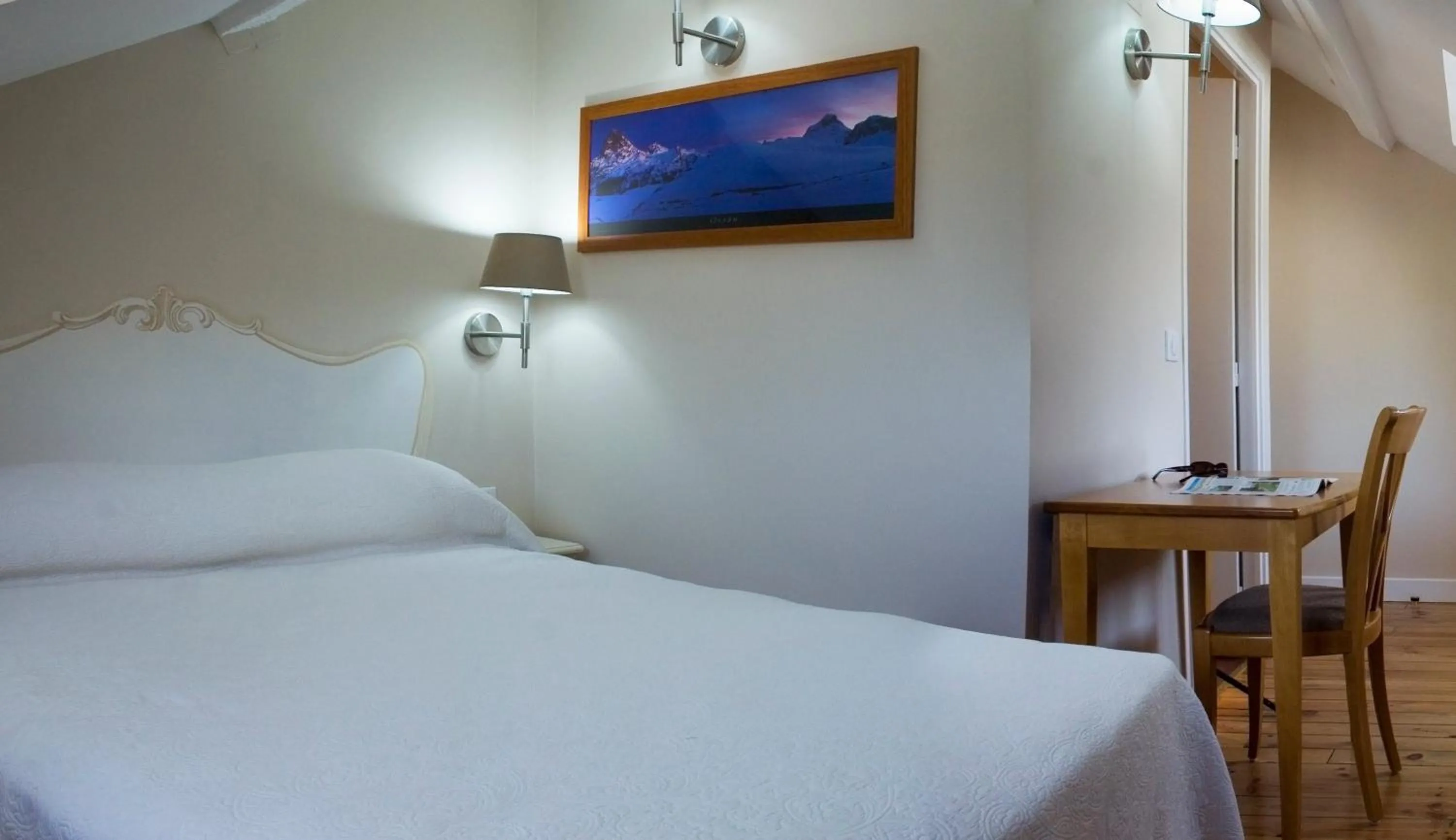 Bed in Hôtel Majestic