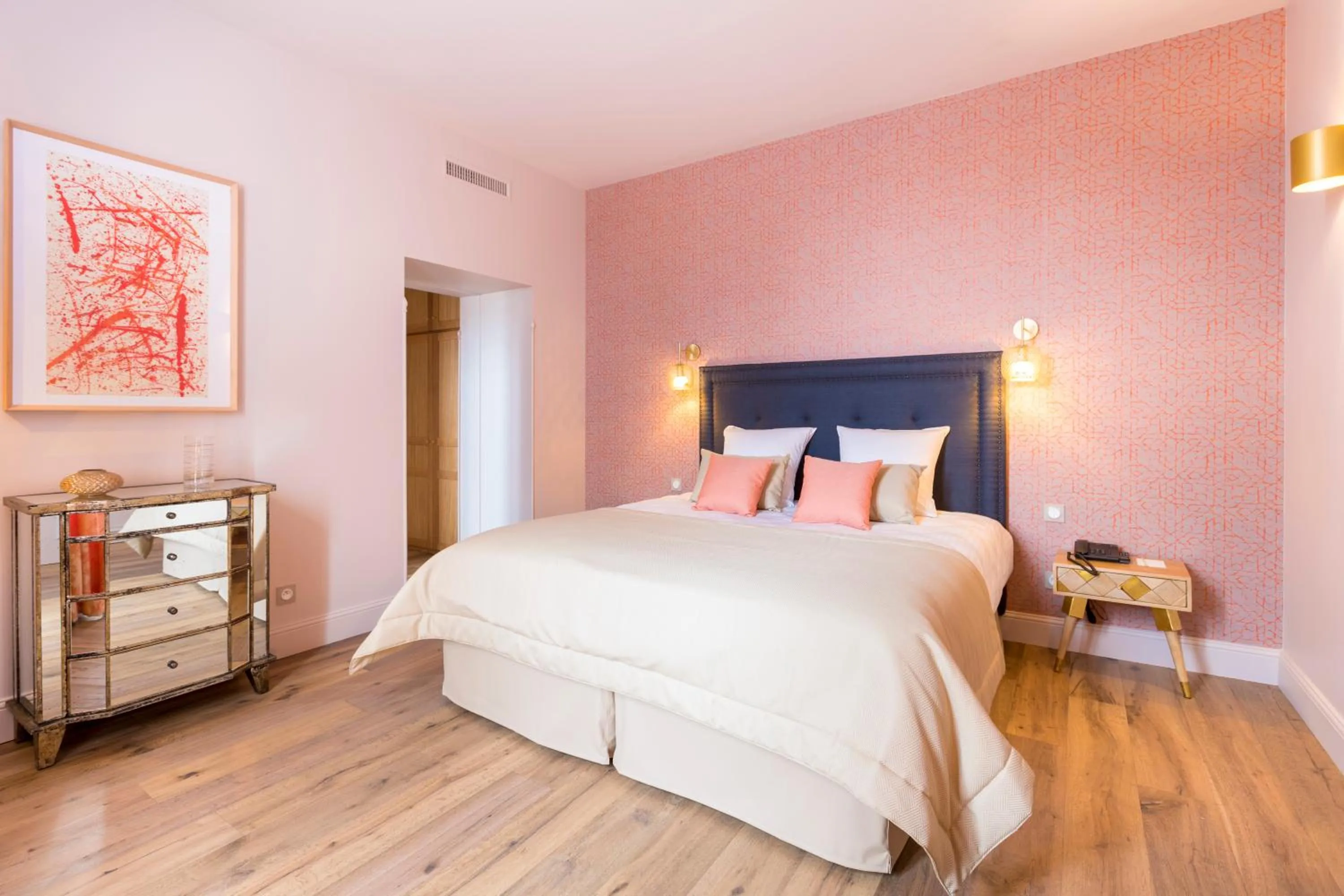 Bed in Hotel Clos Castel Villas Spa