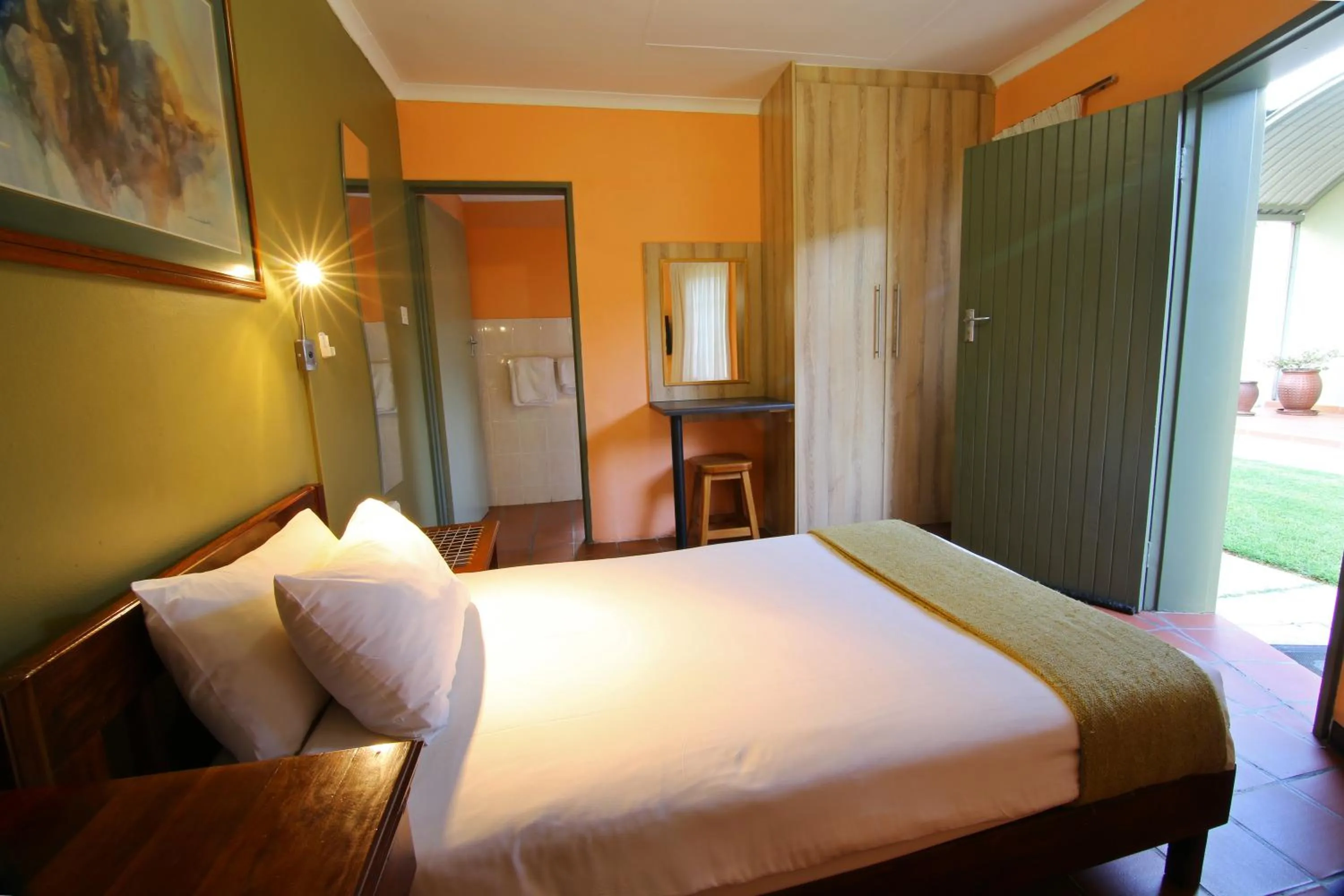 Property building, Bed in Kalahari Arms Hotel