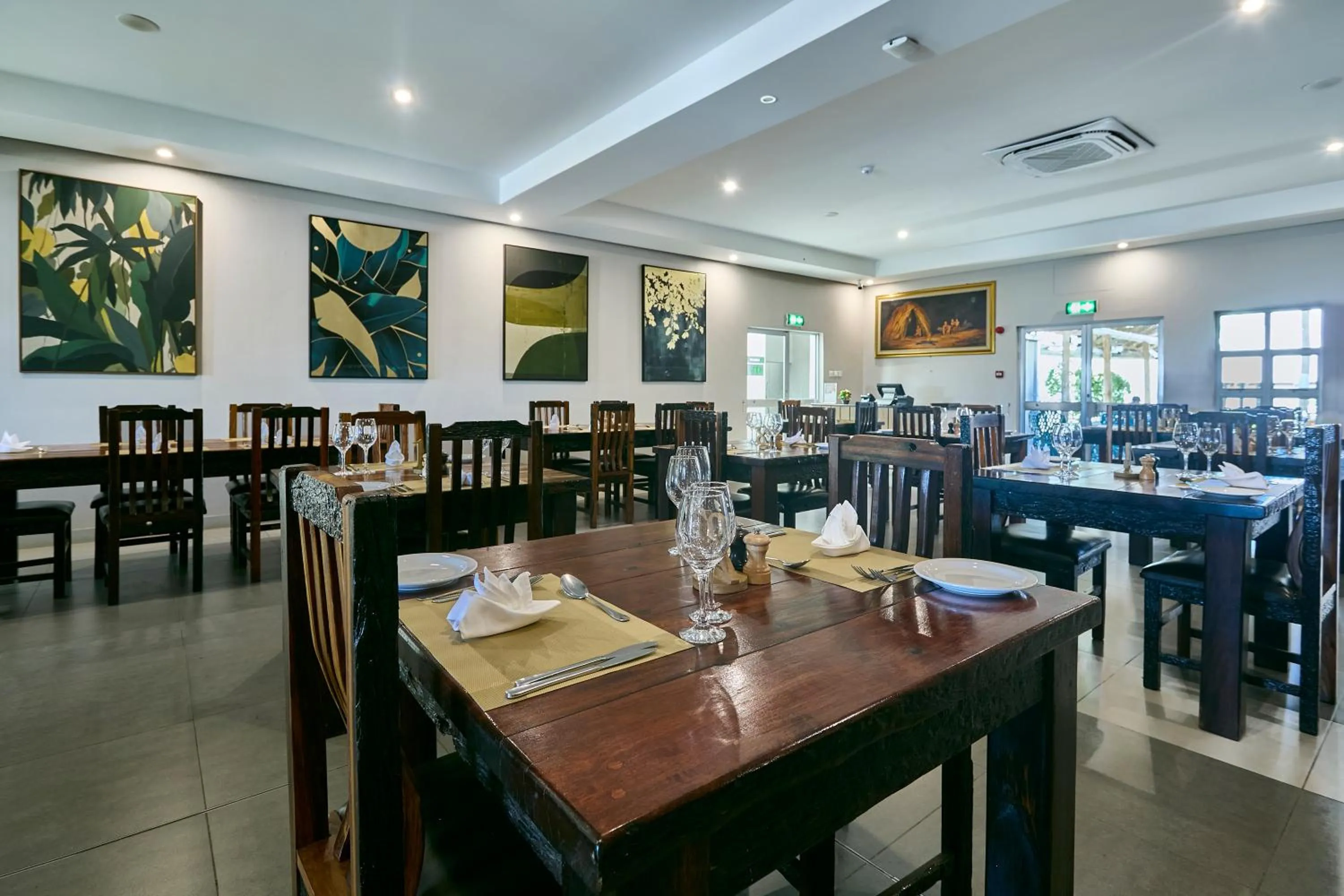 Restaurant/places to eat in Kalahari Arms Hotel