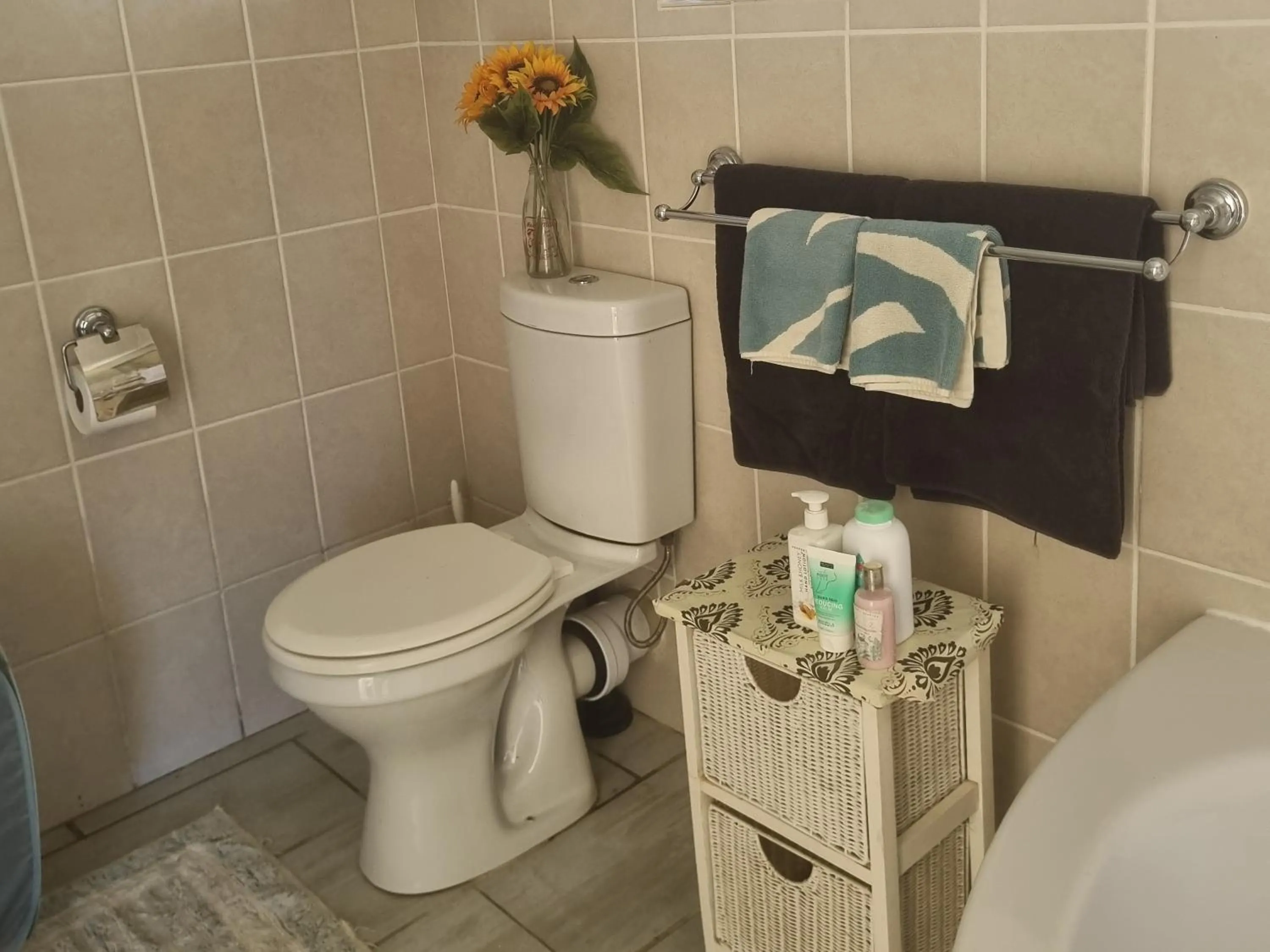 The Cottage on the Corner