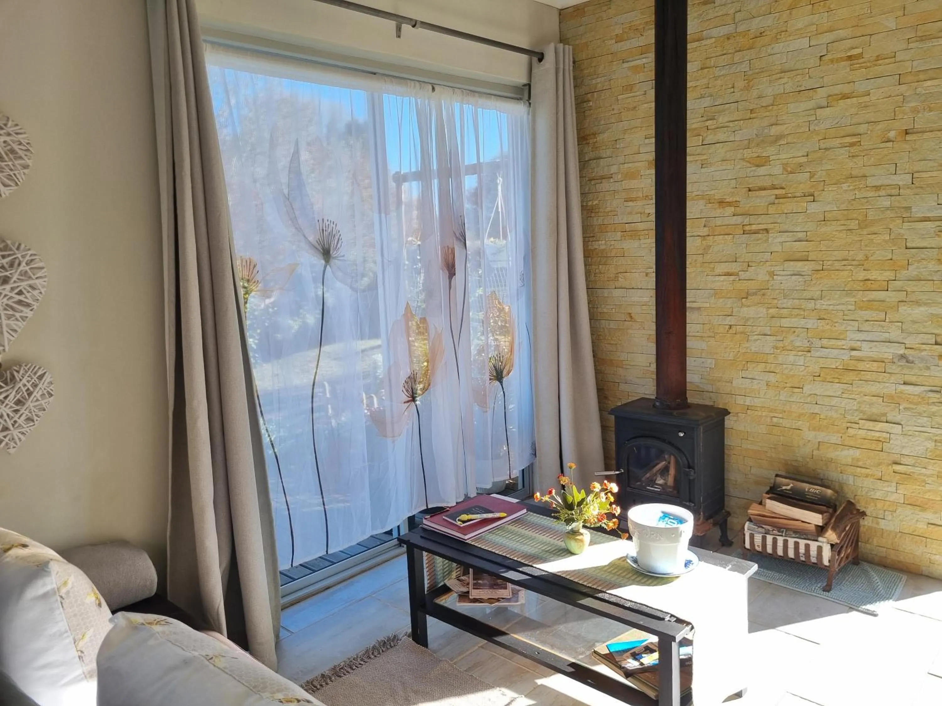 The Cottage on the Corner