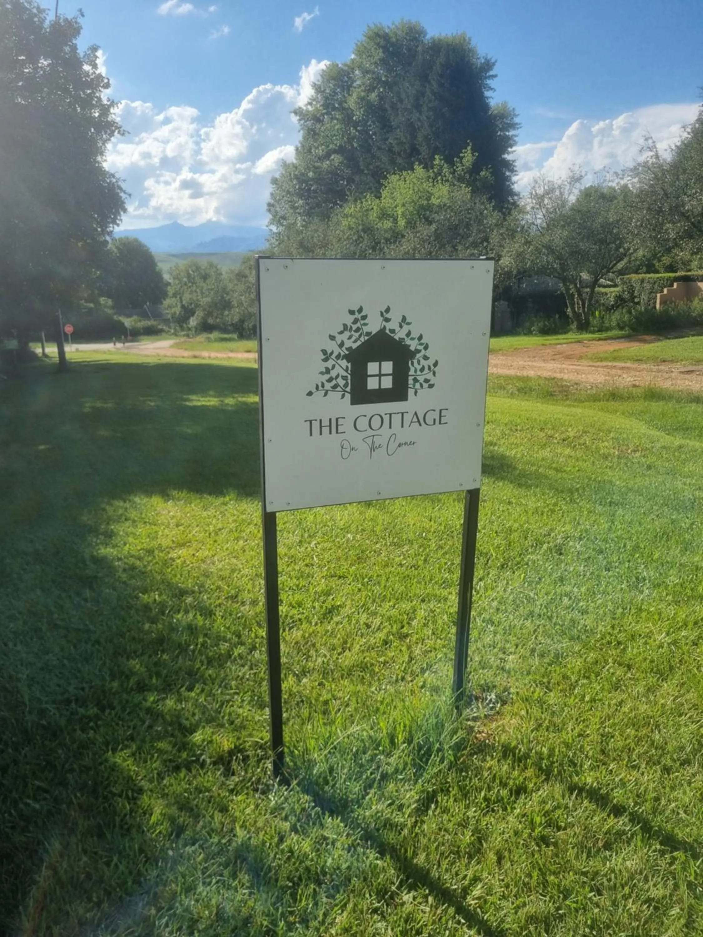 The Cottage on the Corner