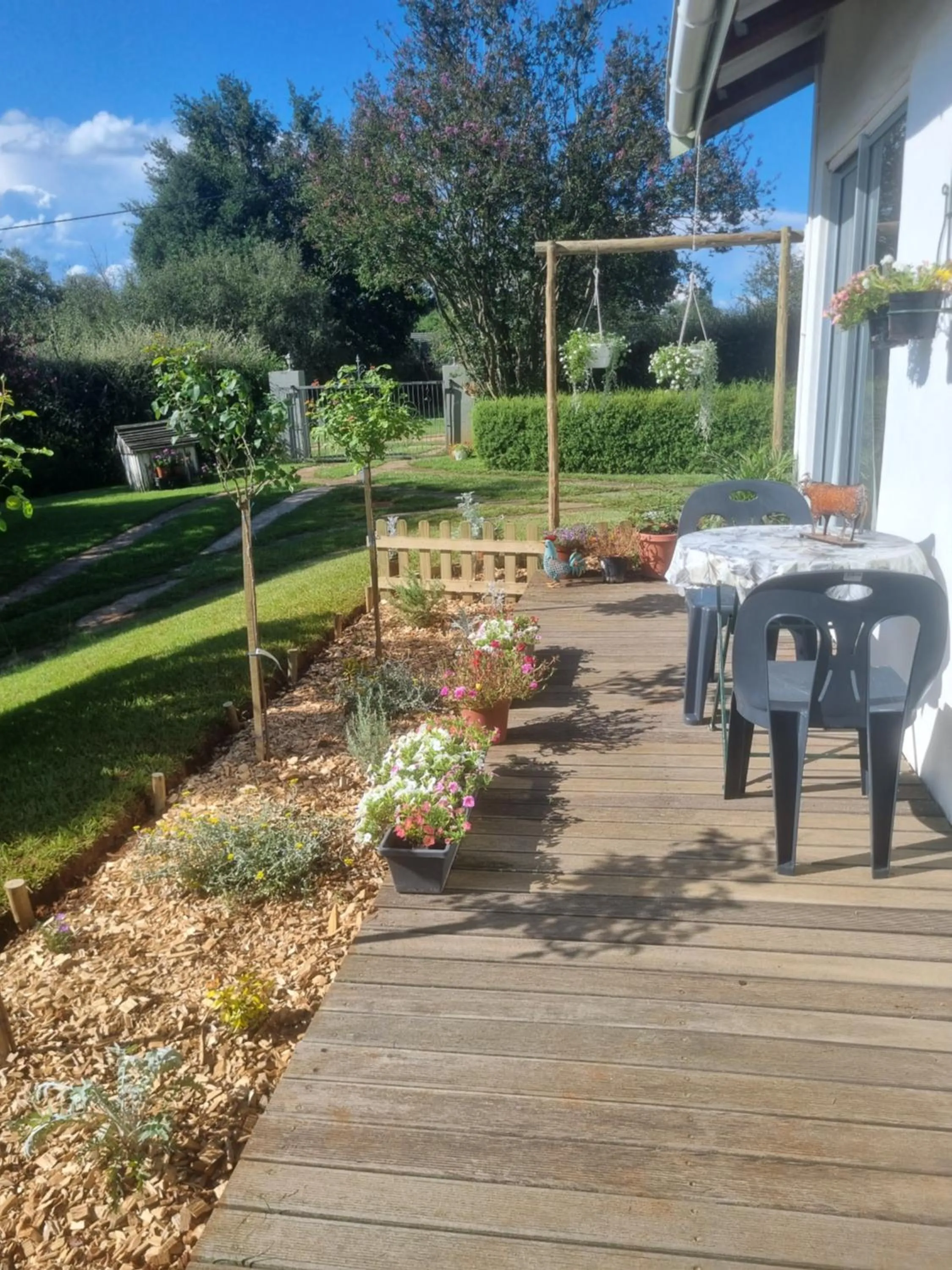 The Cottage on the Corner