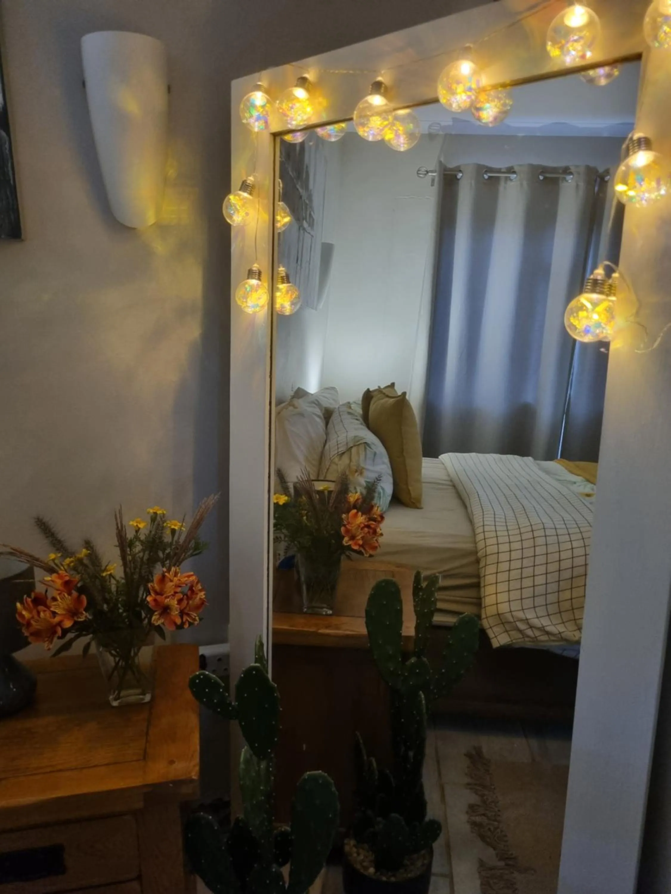 Bed in The Cottage on the Corner