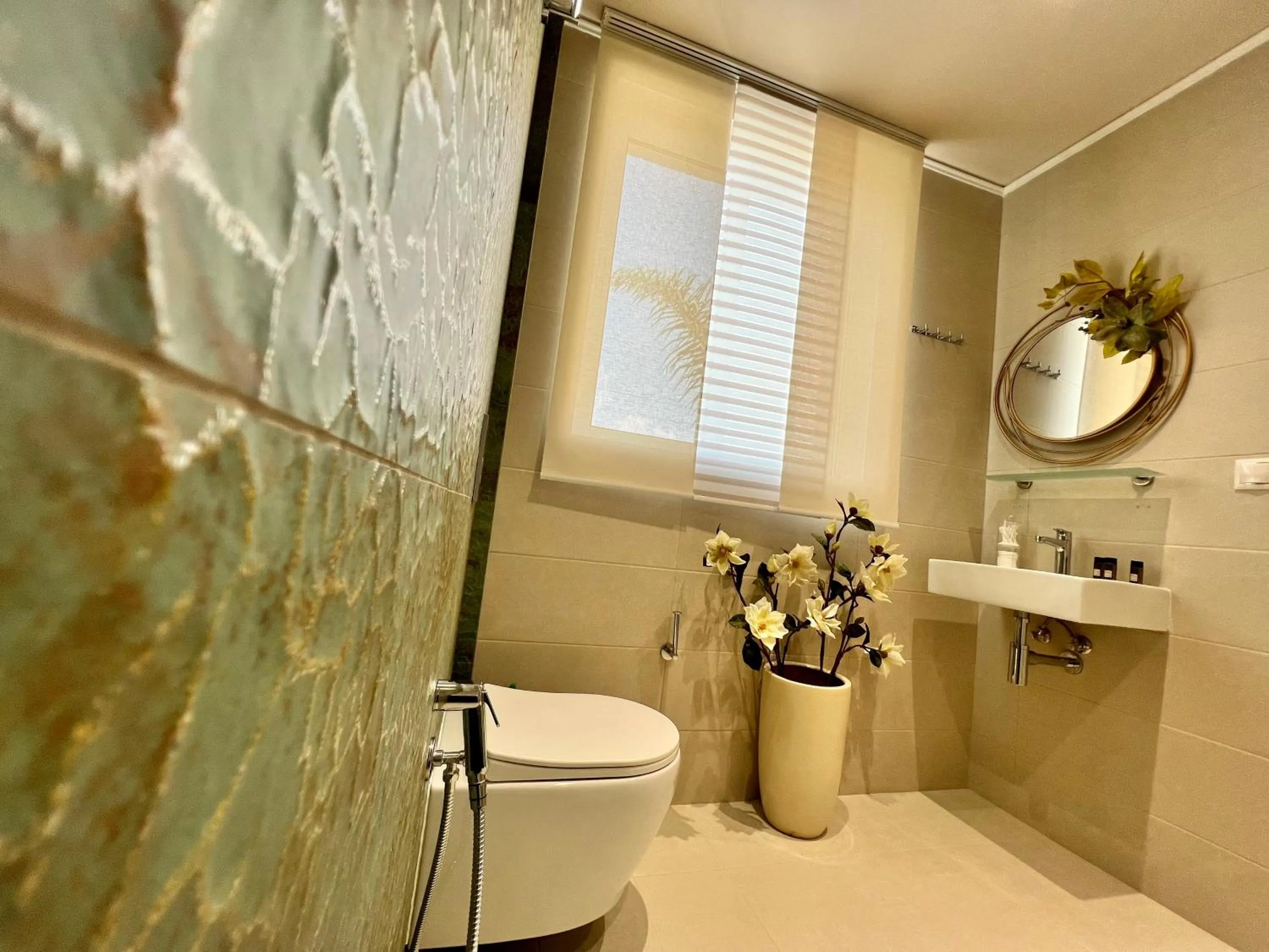 Shower in Maria Hotel Sisi