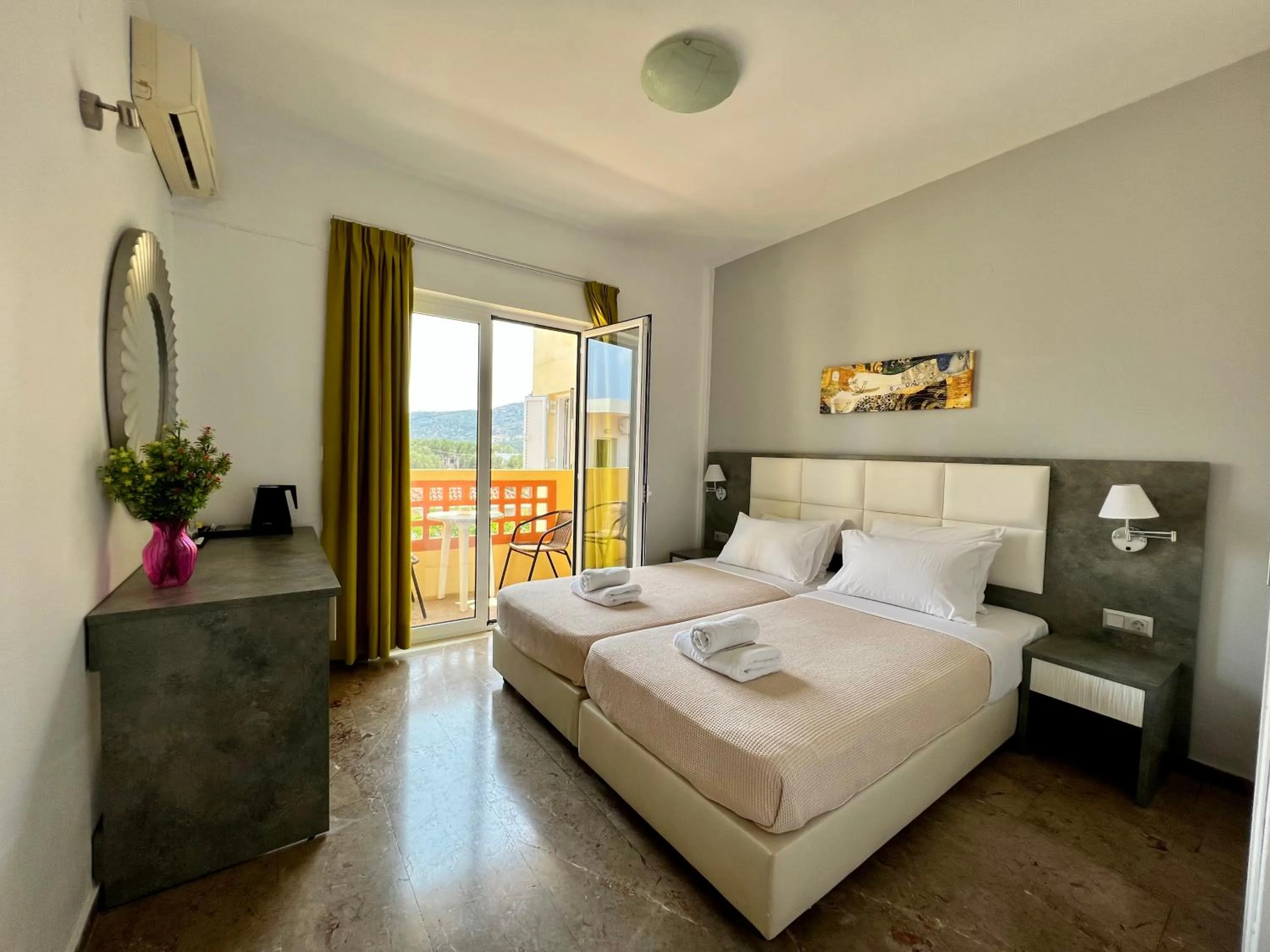 Bed in Maria Hotel Sisi