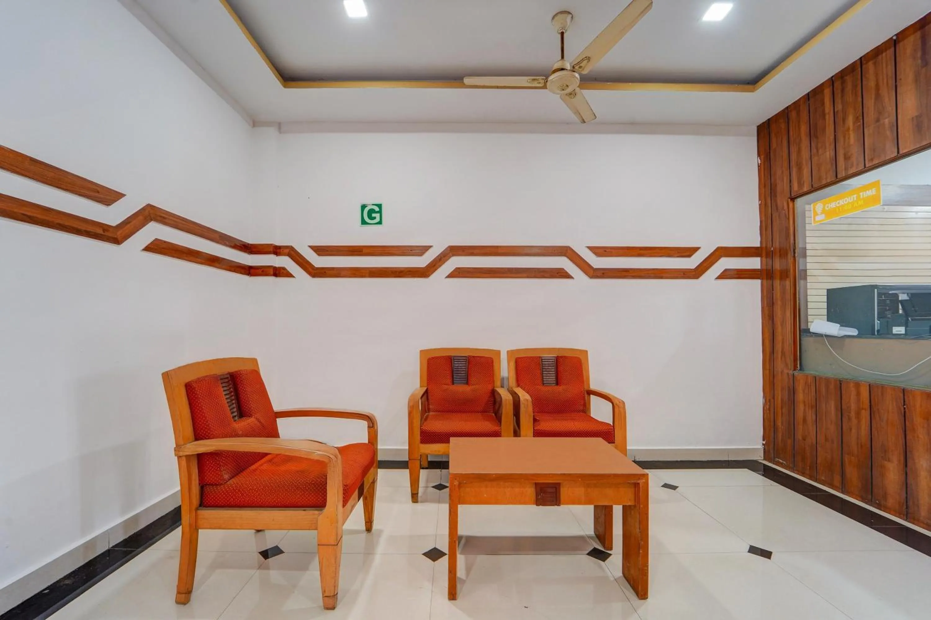 Lobby or reception in Hotel O Kottayam Near Caritas Hospital