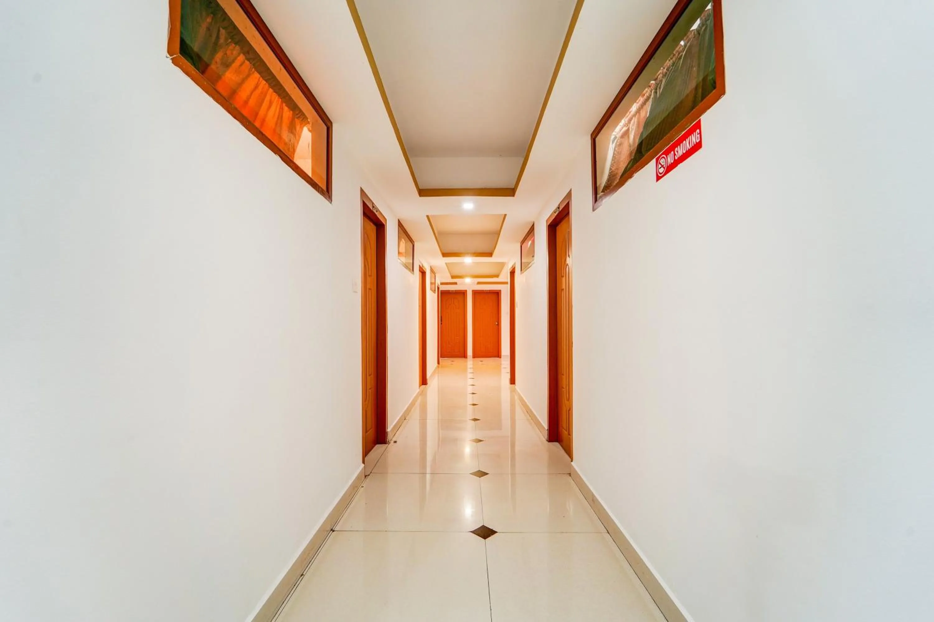 Lobby or reception in Hotel O Kottayam Near Caritas Hospital