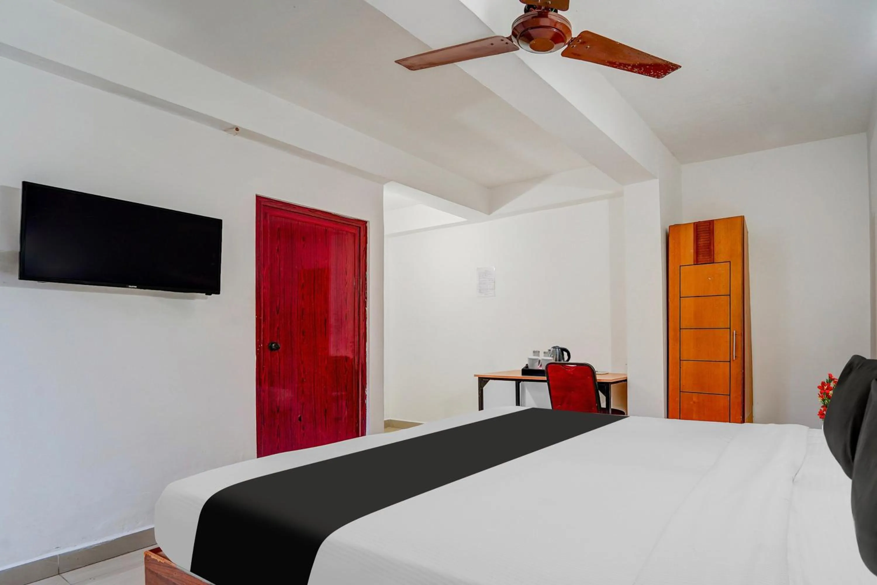 Bedroom, Bed in Hotel O Kottayam Near Caritas Hospital