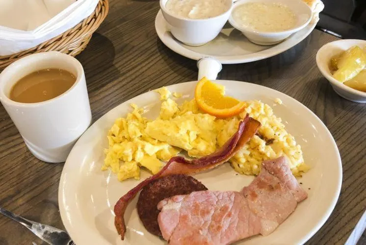 Breakfast in Jardim das Acácias