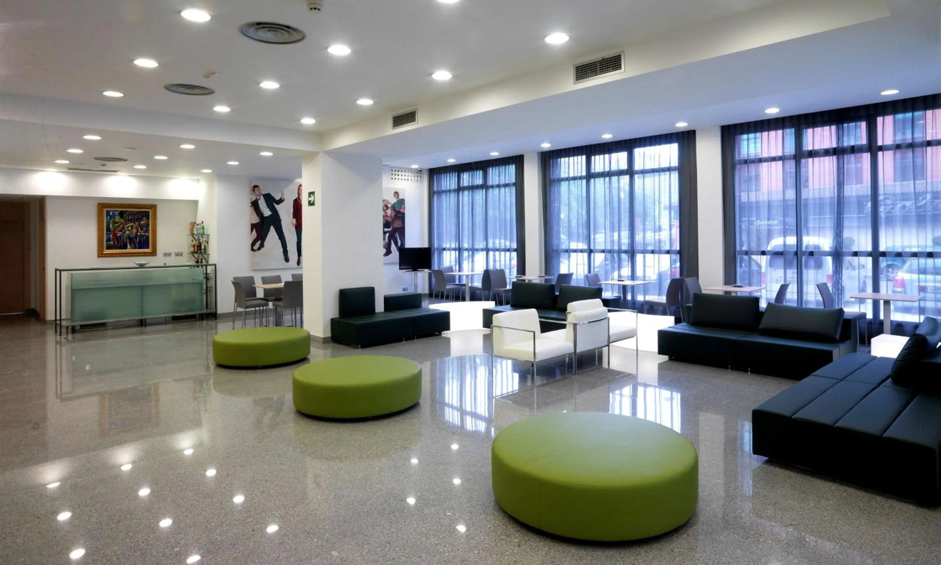 Lobby or reception in NH La Avanzada